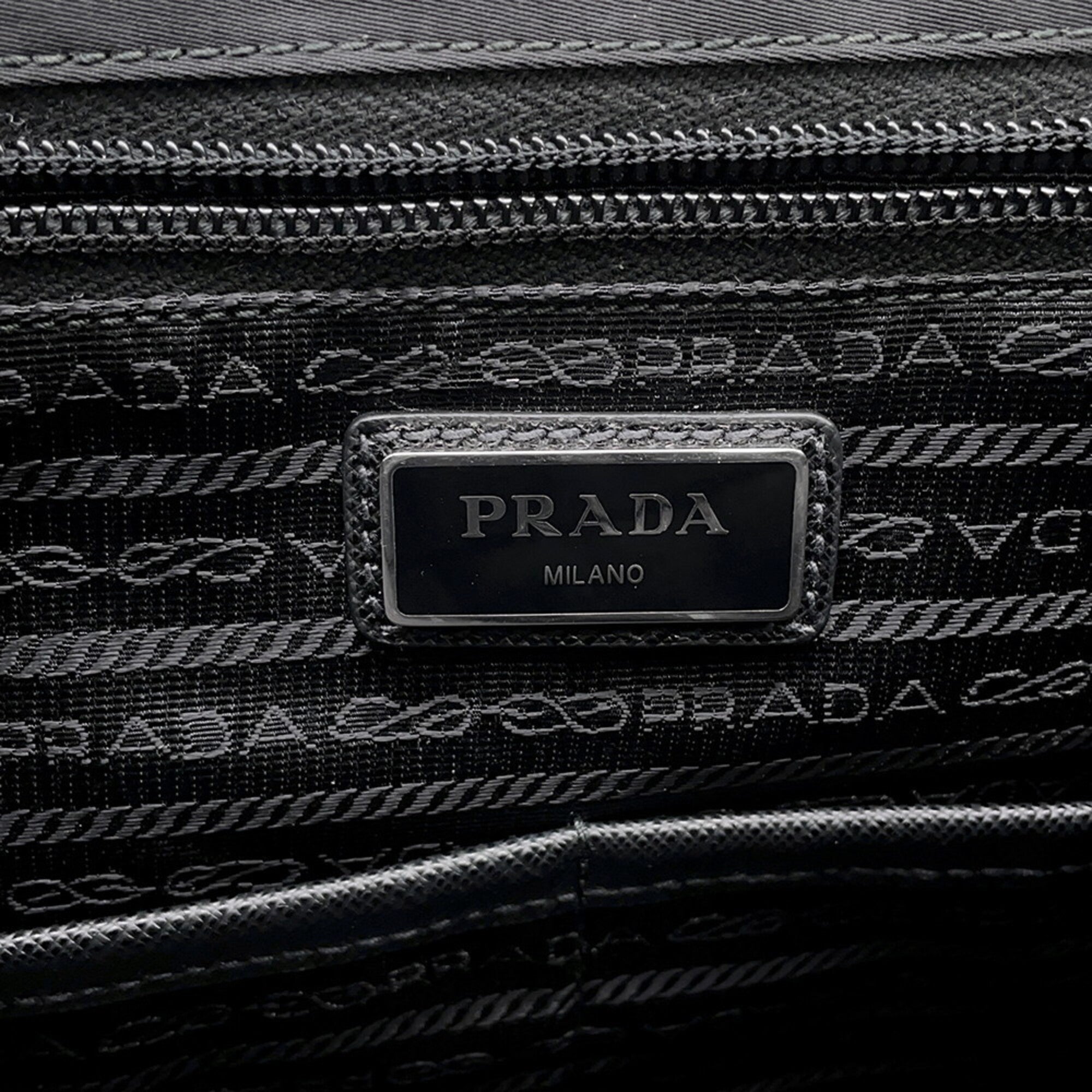 Prada Black Nylon Handbag Messenger Bag Shoulder Bag (Pre-Owned)
