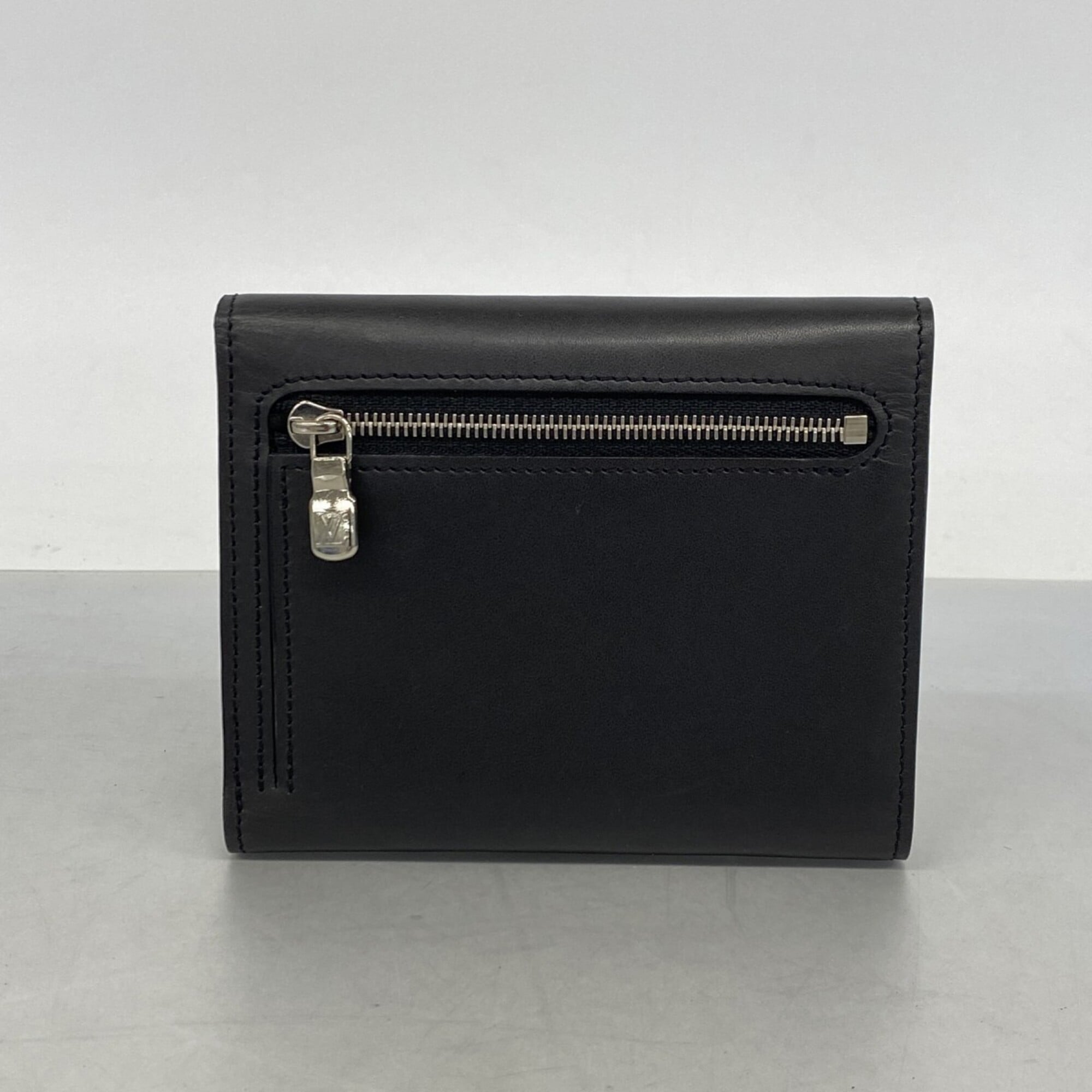 Louis Vuitton Noir Wallet (Tri-Fold) (Pre-Owned)