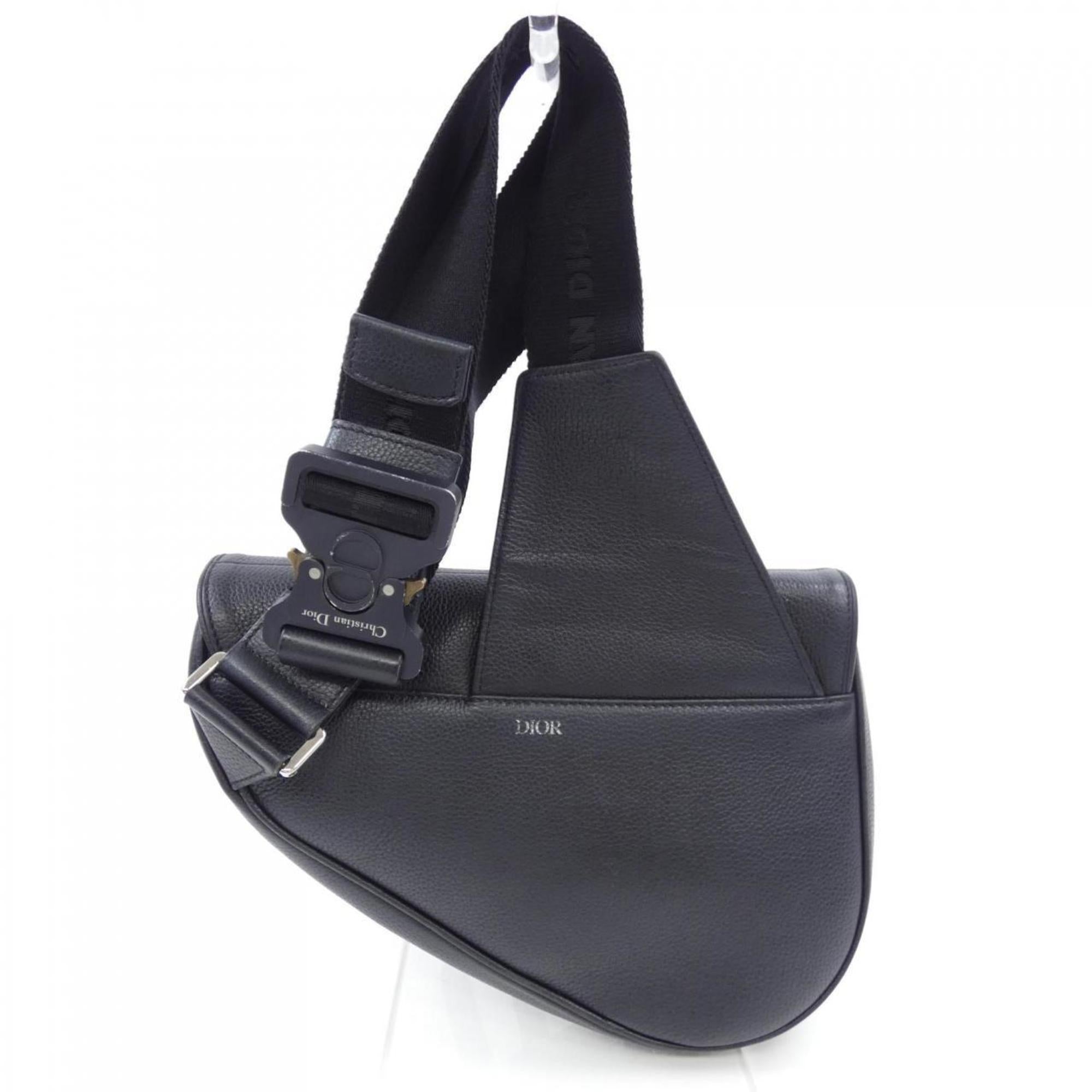 Christian Dior Black Leather Handbag (Pre-Owned)