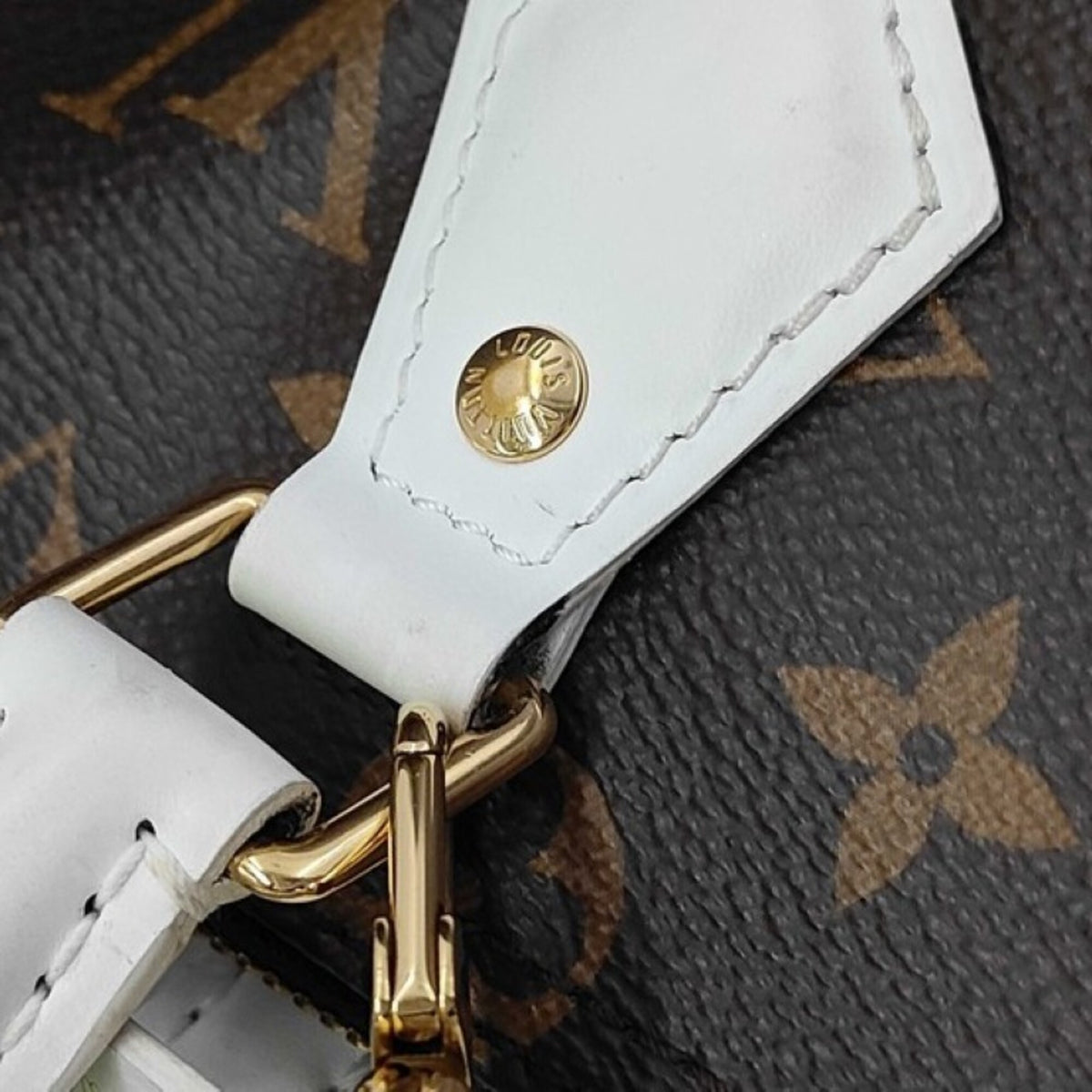Louis Vuitton Brown Monogram White Monogram Handbag Pouch Shoulder Bag (Pre-Owned)