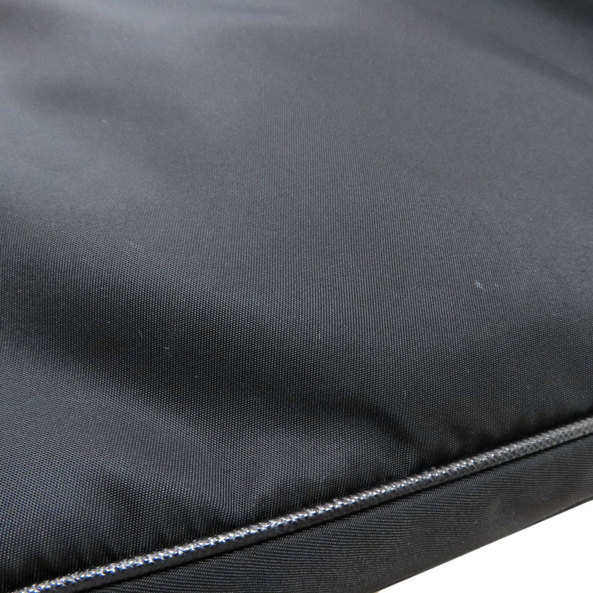 Prada Black Nylon Shoulder Bag (Pre-Owned)