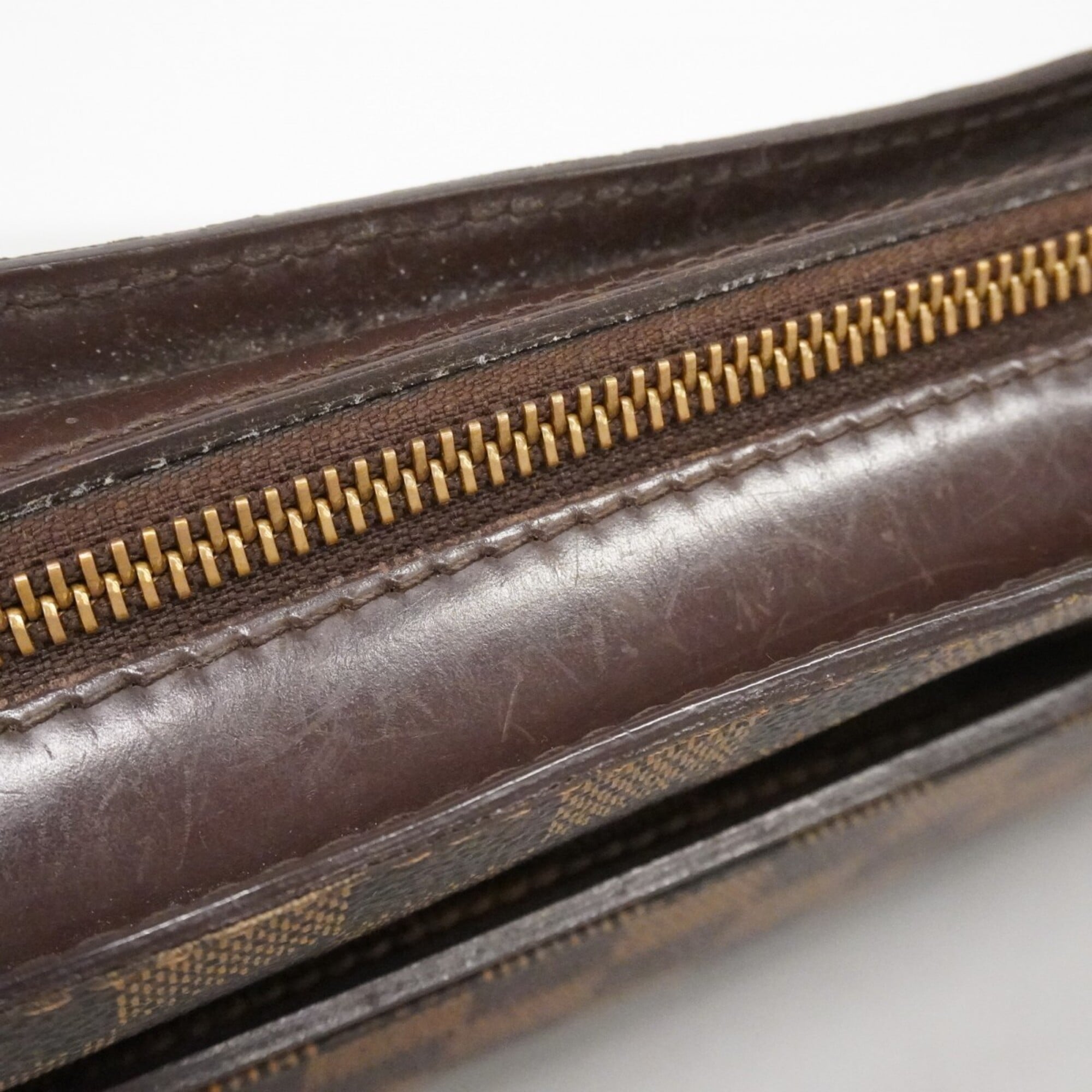 Louis Vuitton Ebene Clutch Bag (Pre-Owned)