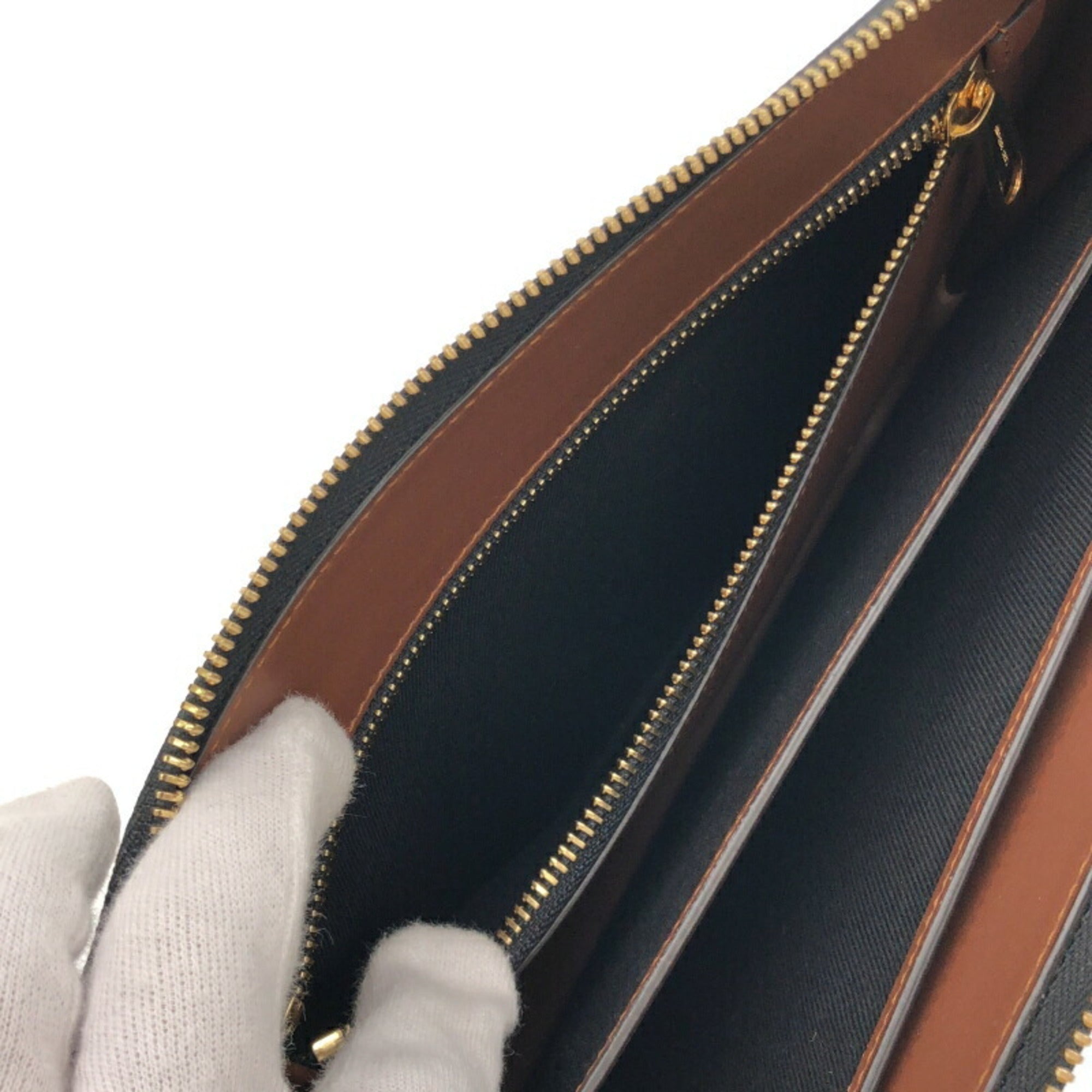 Burberry Brown Pvc Clutch Bag (Pre-Owned)