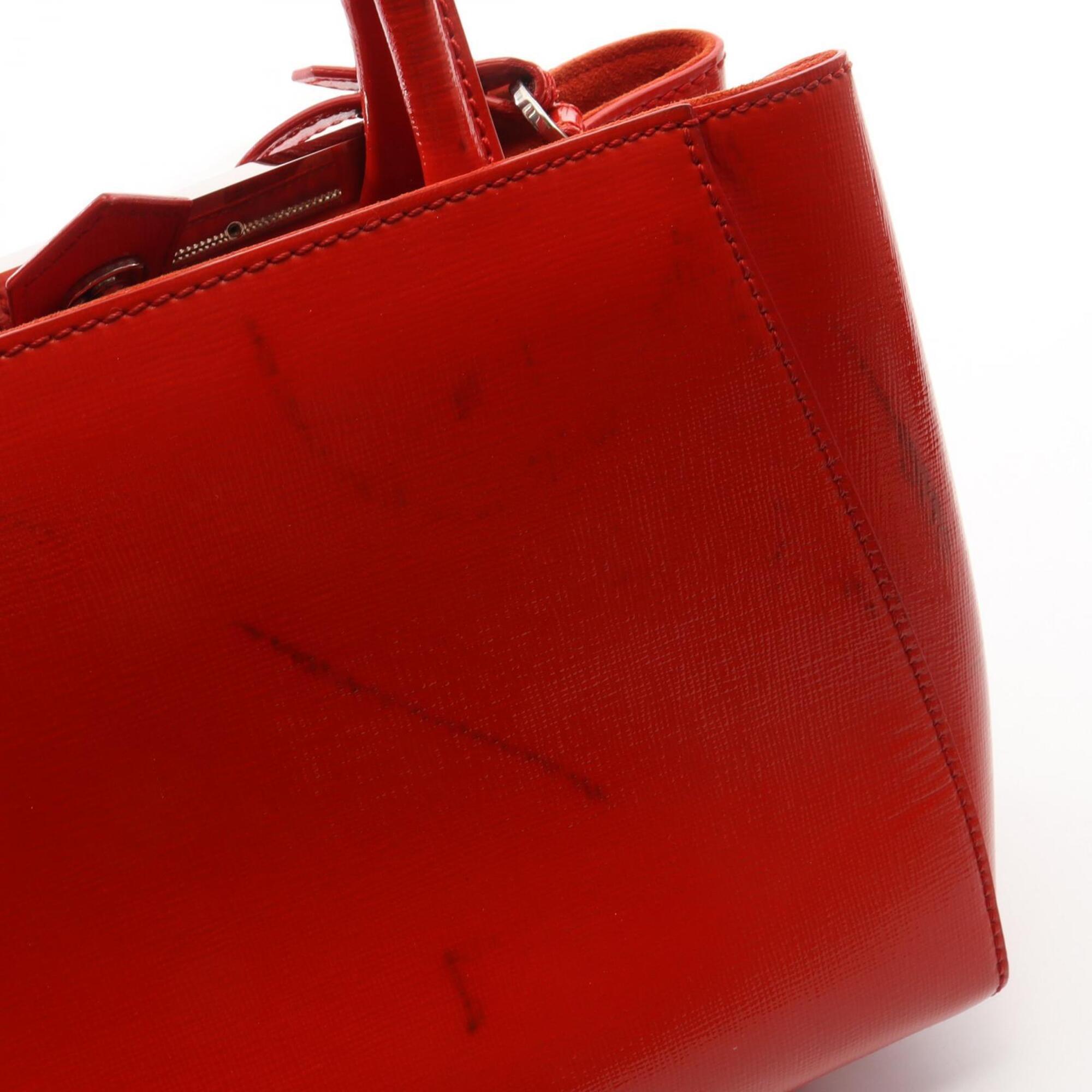 Fendi Red Color Patent Leather Handbag (Pre-Owned)