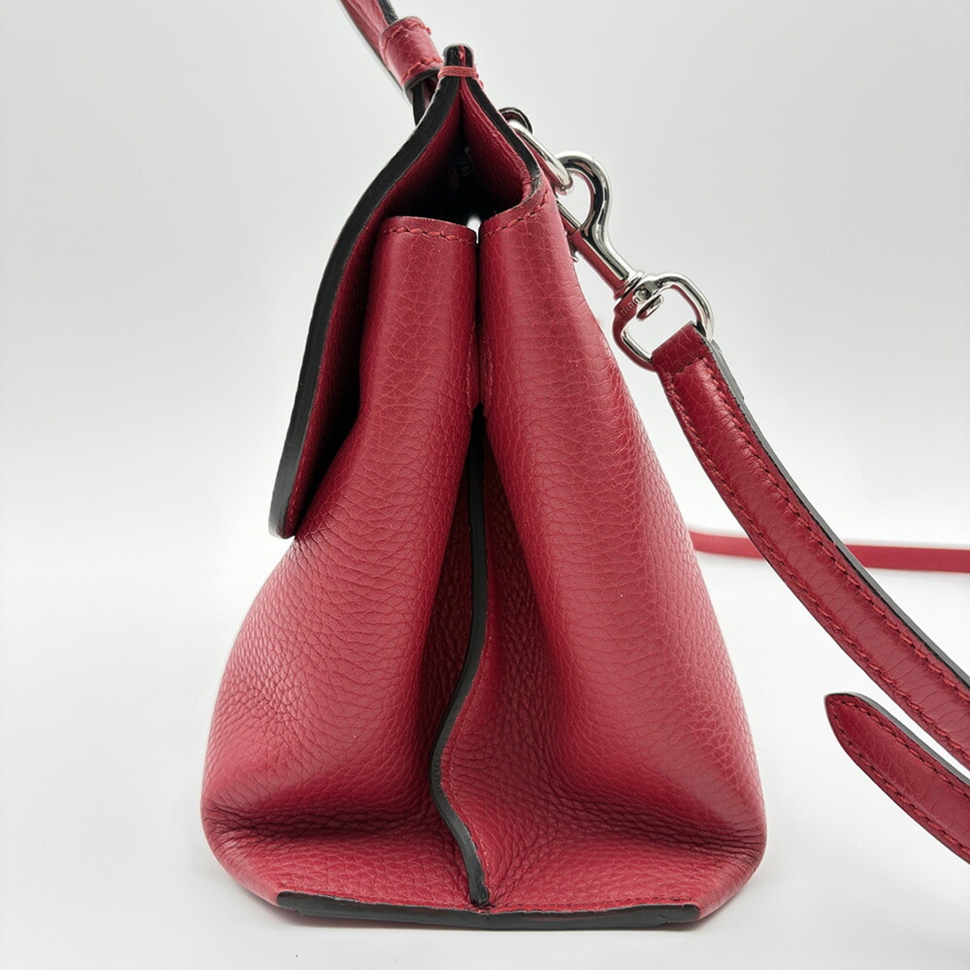 Gucci Bamboo Red Color Leather Handbag Shoulder Bag (Pre-Owned)