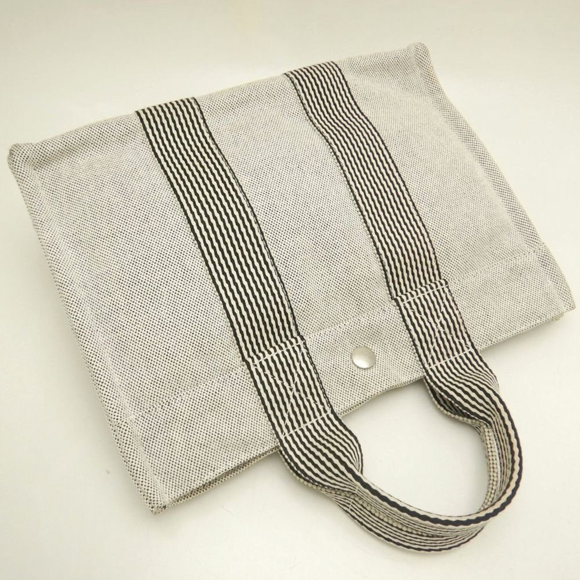 Hermes Black Gray Canvas Tote Bag (Pre-Owned)