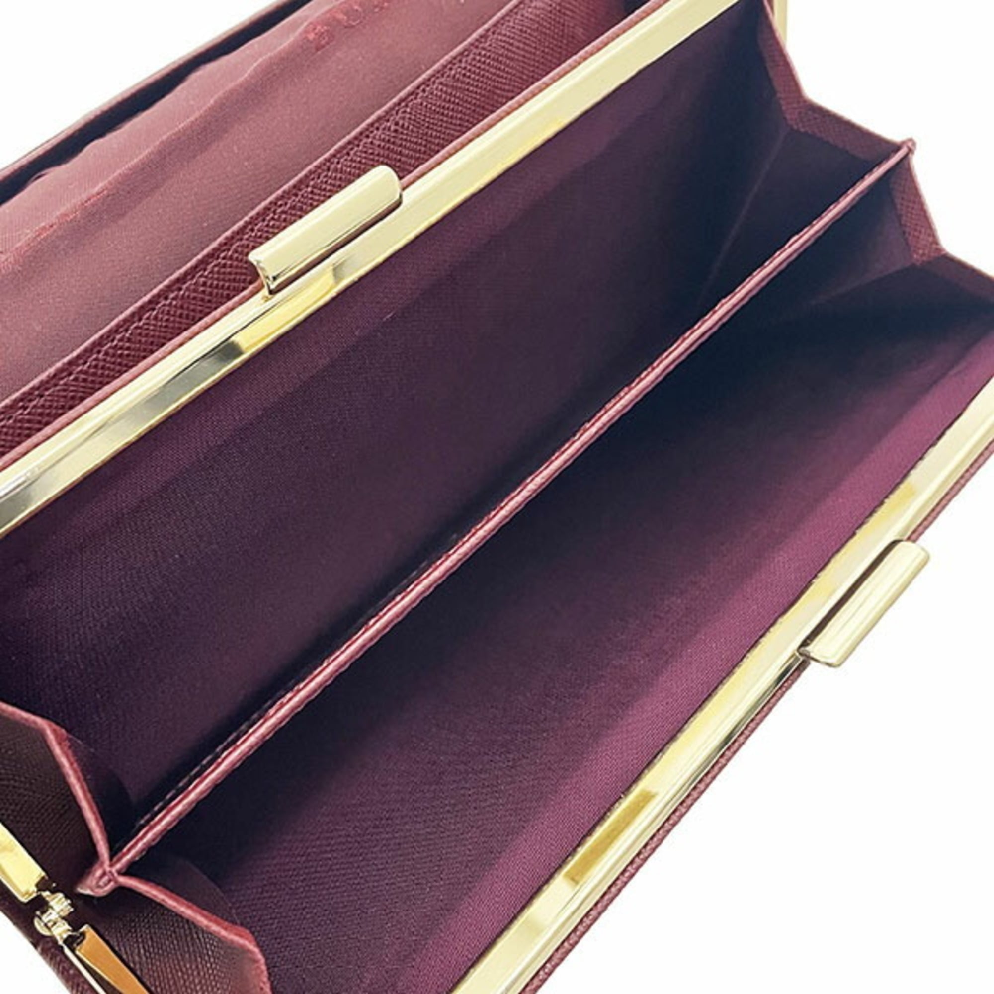 Burberry Beige Red Color Nylon Canvas Long Wallet (Bi-Fold) (Pre-Owned)