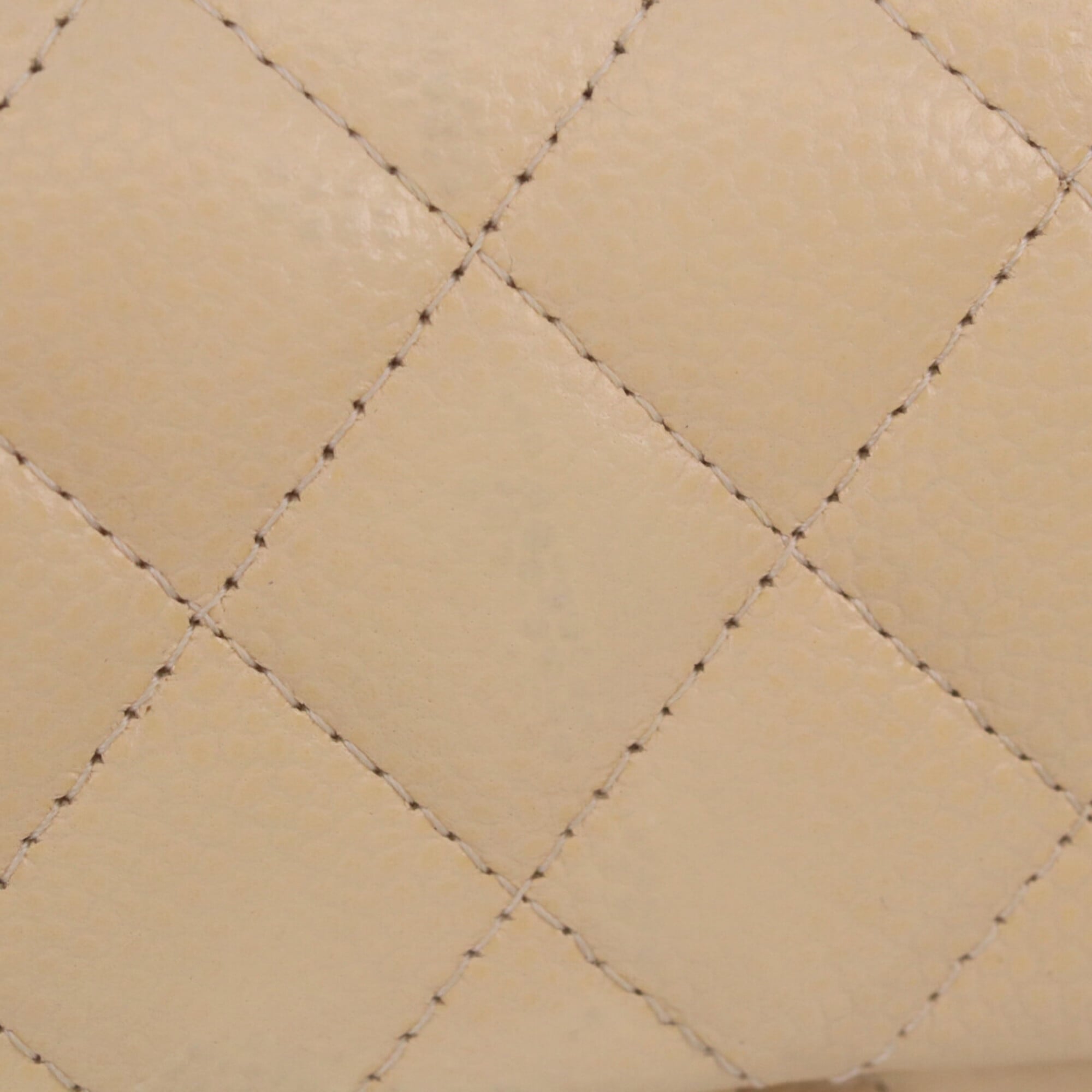 Chanel Light Beige Grained Calfskin Shoulder Bag (Pre-Owned)