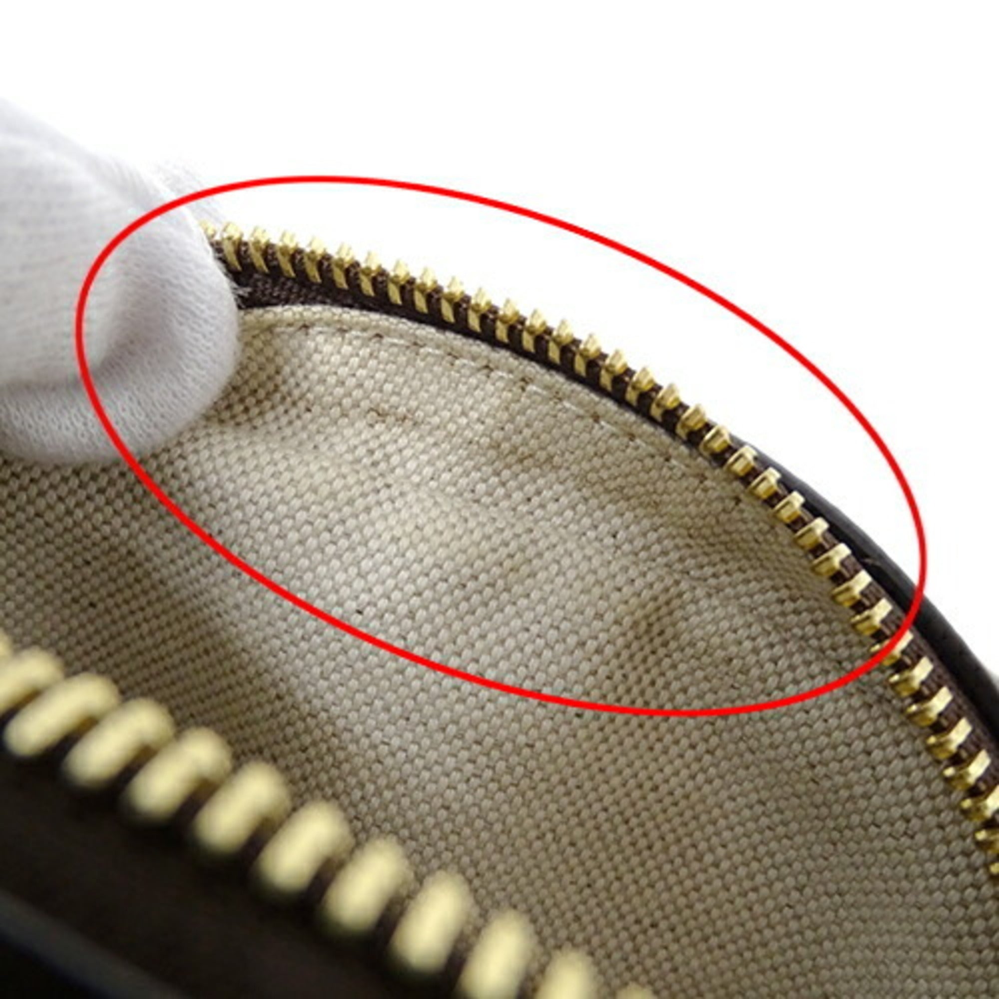 Gucci Beige Brown Gg Canvas Shoulder Bag (Pre-Owned)