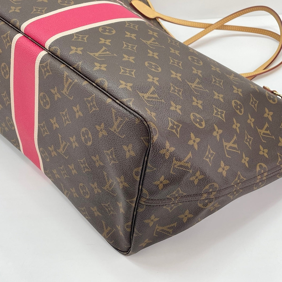 Louis Vuitton Brown Tote Bag (Pre-Owned)
