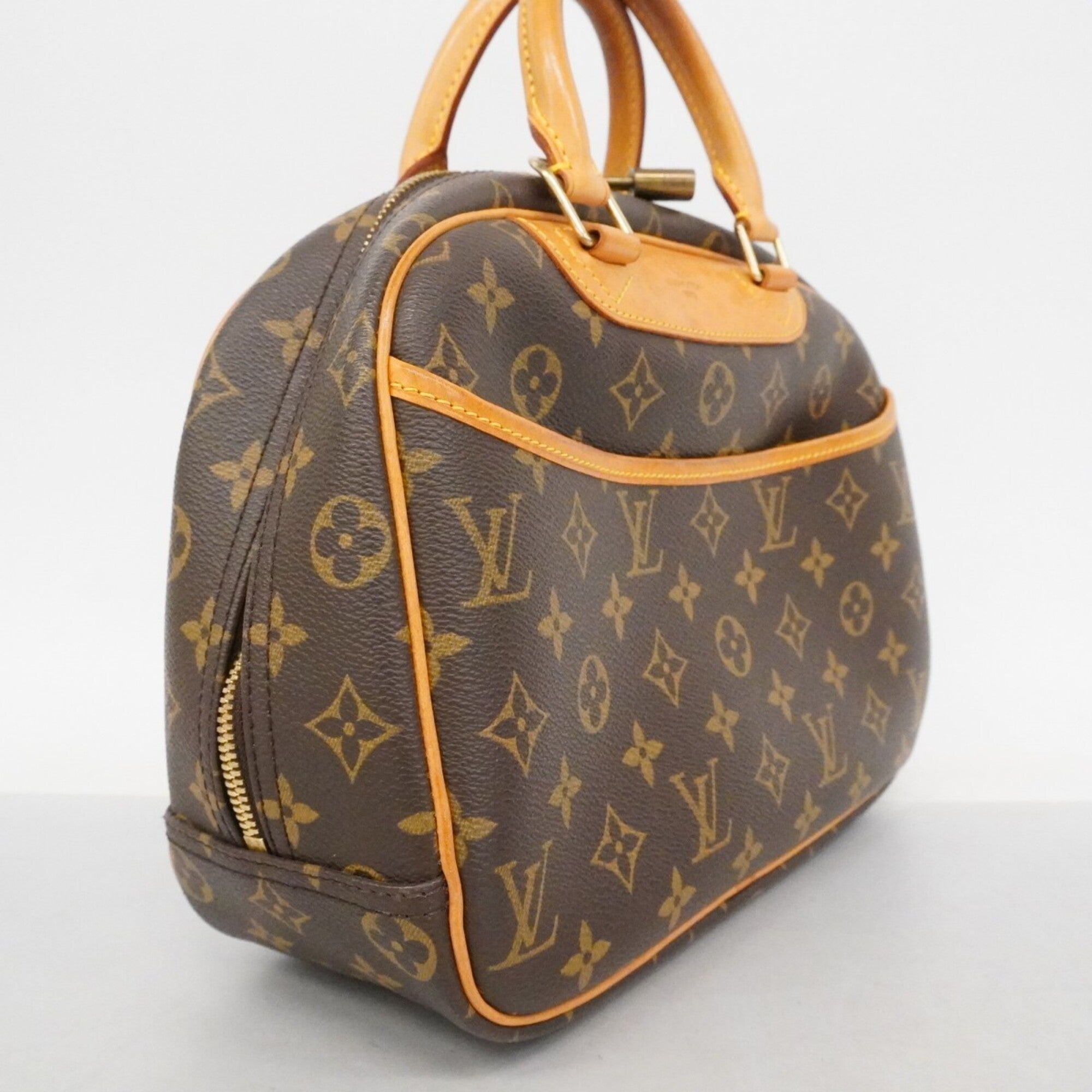 Louis Vuitton Brown Handbag (Pre-Owned)