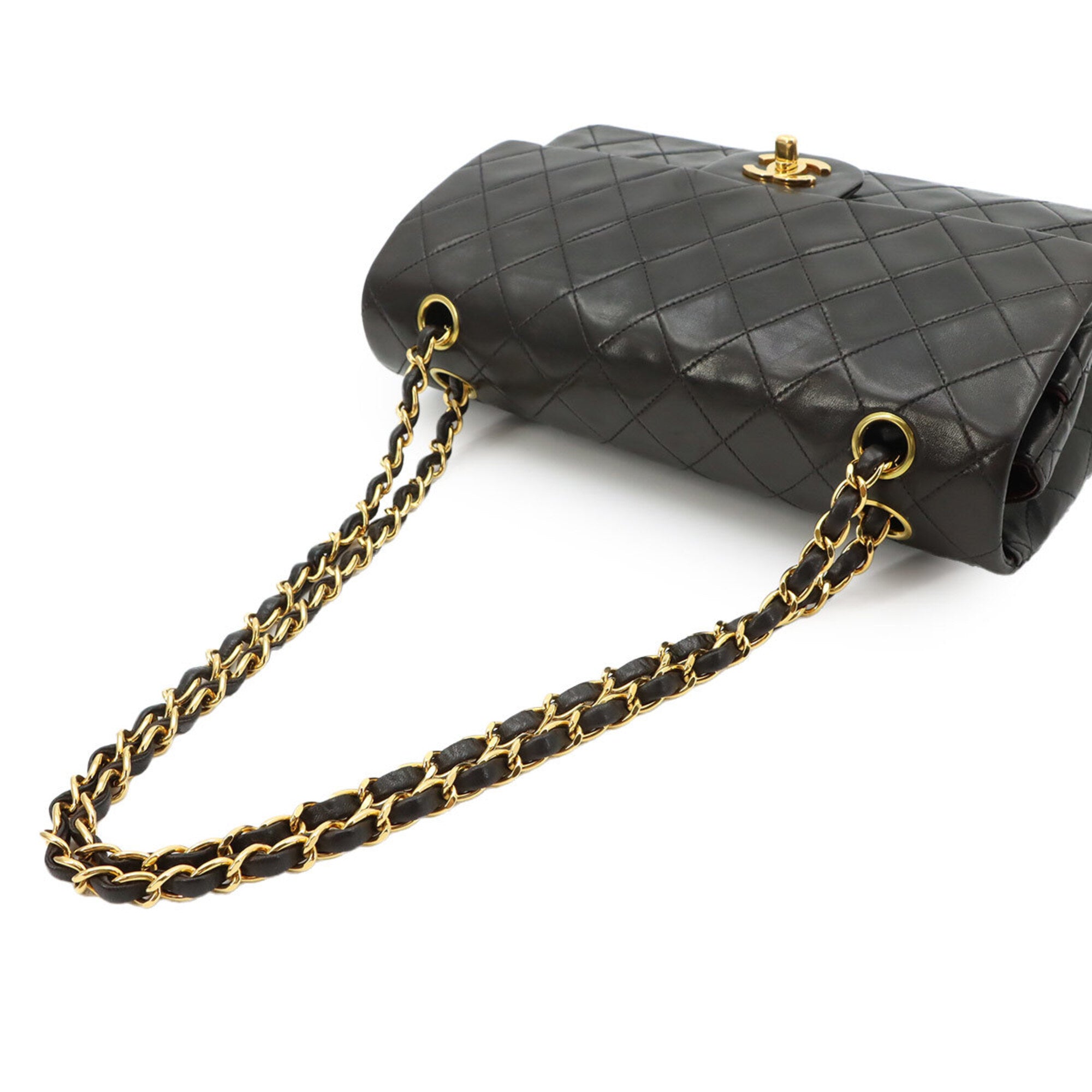 Chanel Black Leather Handbag Shoulder Bag (Pre-Owned)