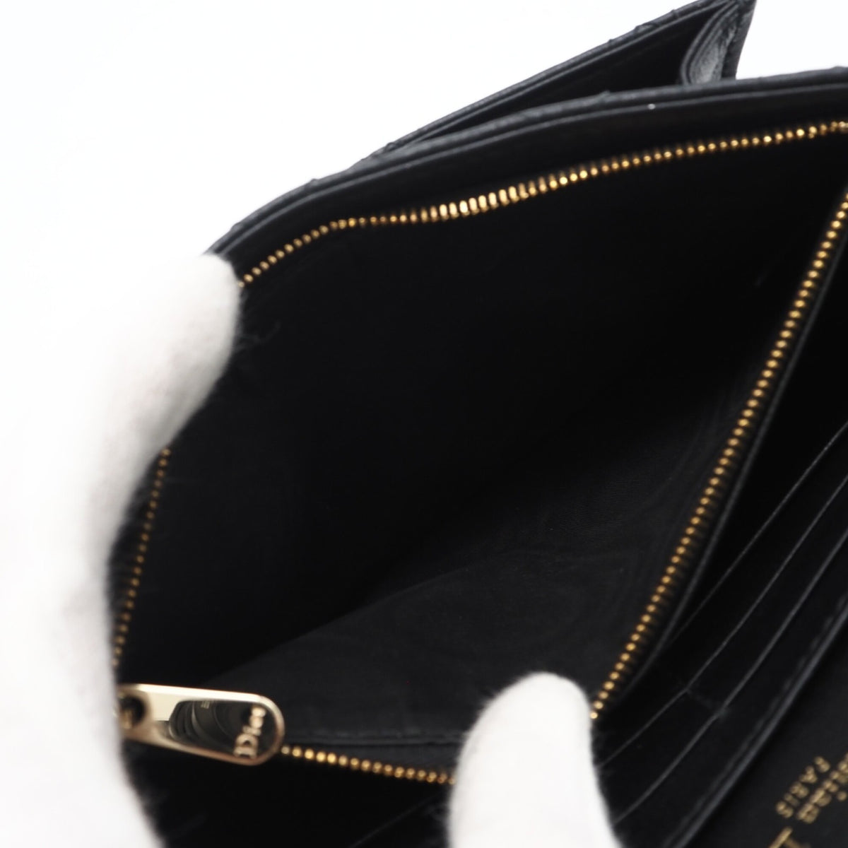 Christian Dior Black Leather Shoulder Bag (Pre-Owned)