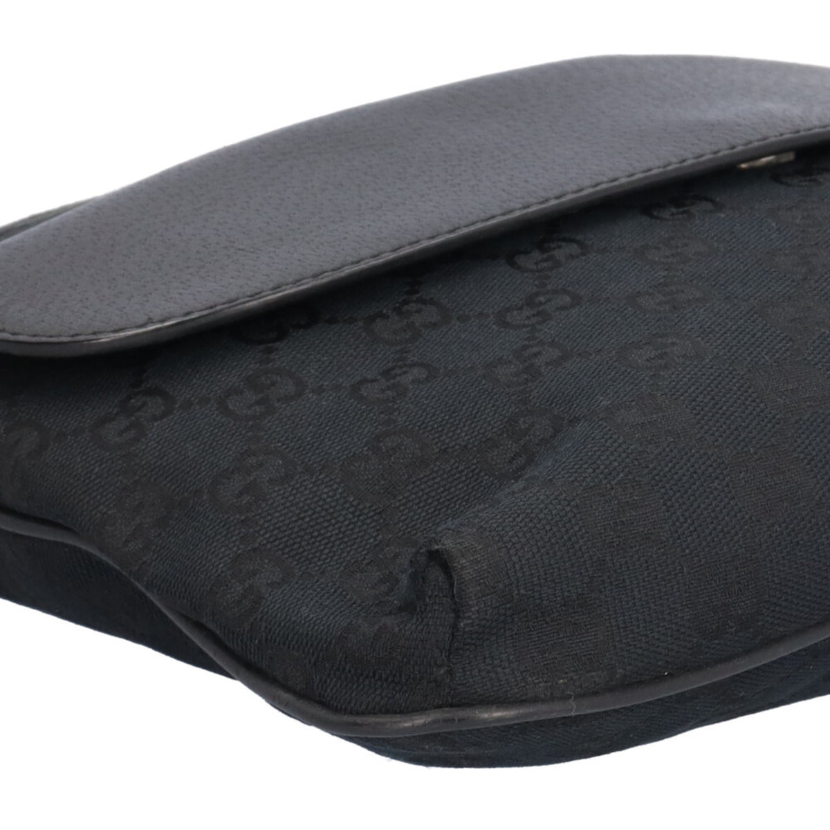 Gucci Black Gg Canvas Shoulder Bag (Pre-Owned)
