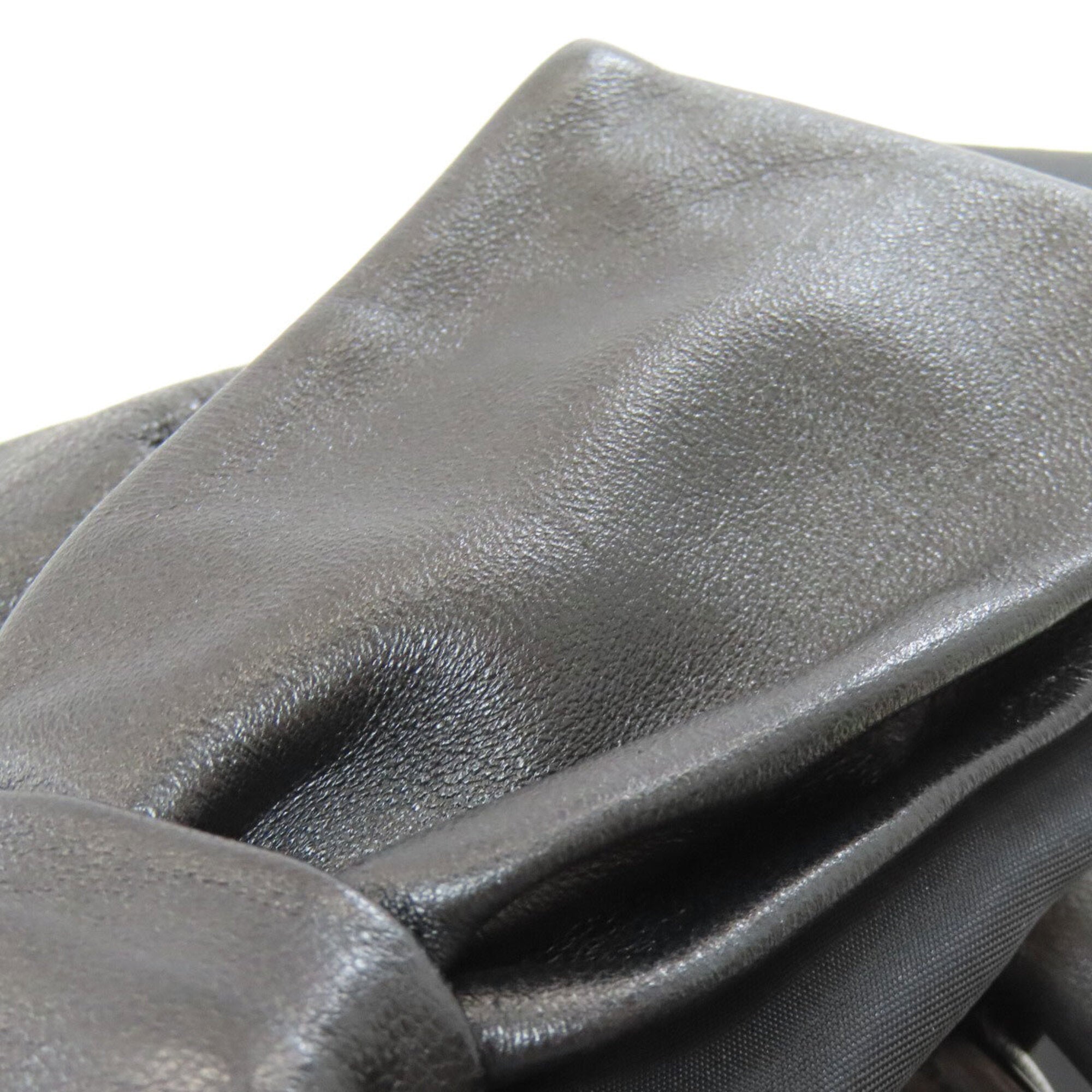 Prada Black Nylon Handbag (Pre-Owned)