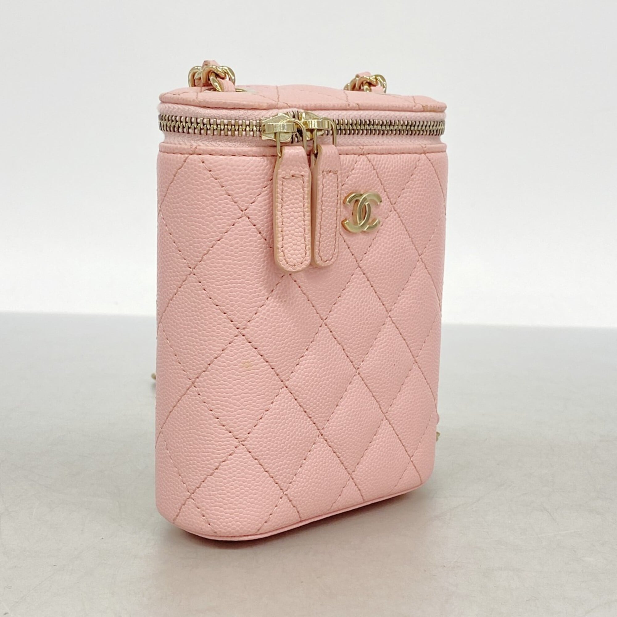 Chanel Pink Grained Calfskin Shoulder Bag (Pre-Owned)