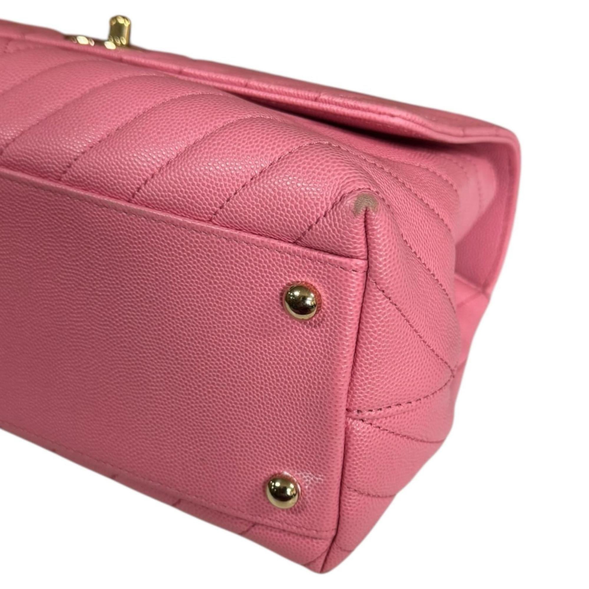 Chanel Pink Grained Calfskin Shoulder Bag (Pre-Owned)