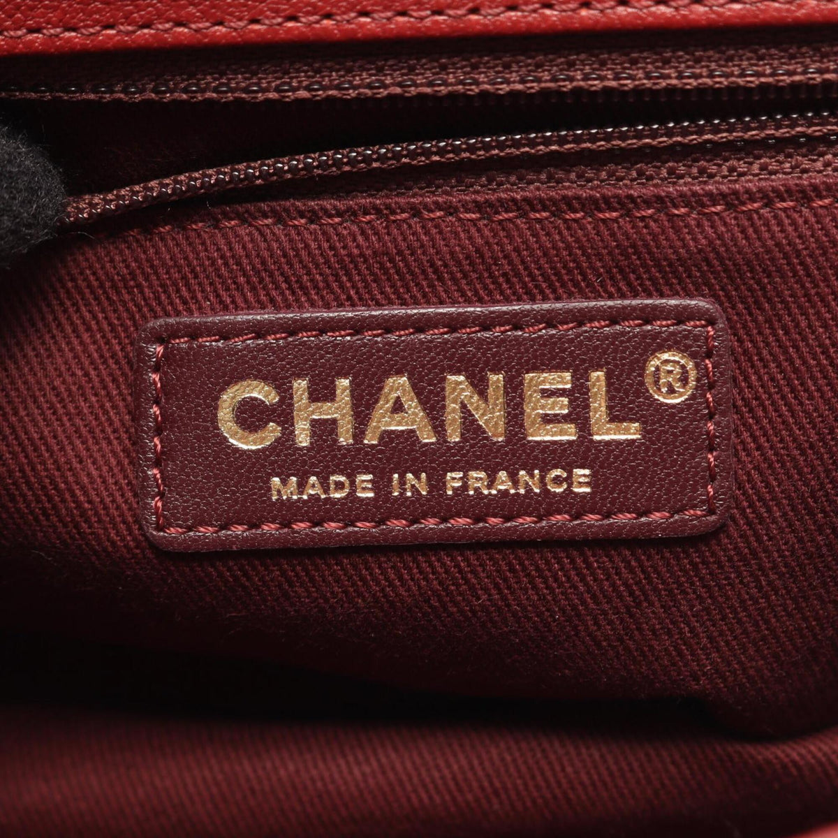 Chanel Bordeaux Leather Handbag Shoulder Bag (Pre-Owned)