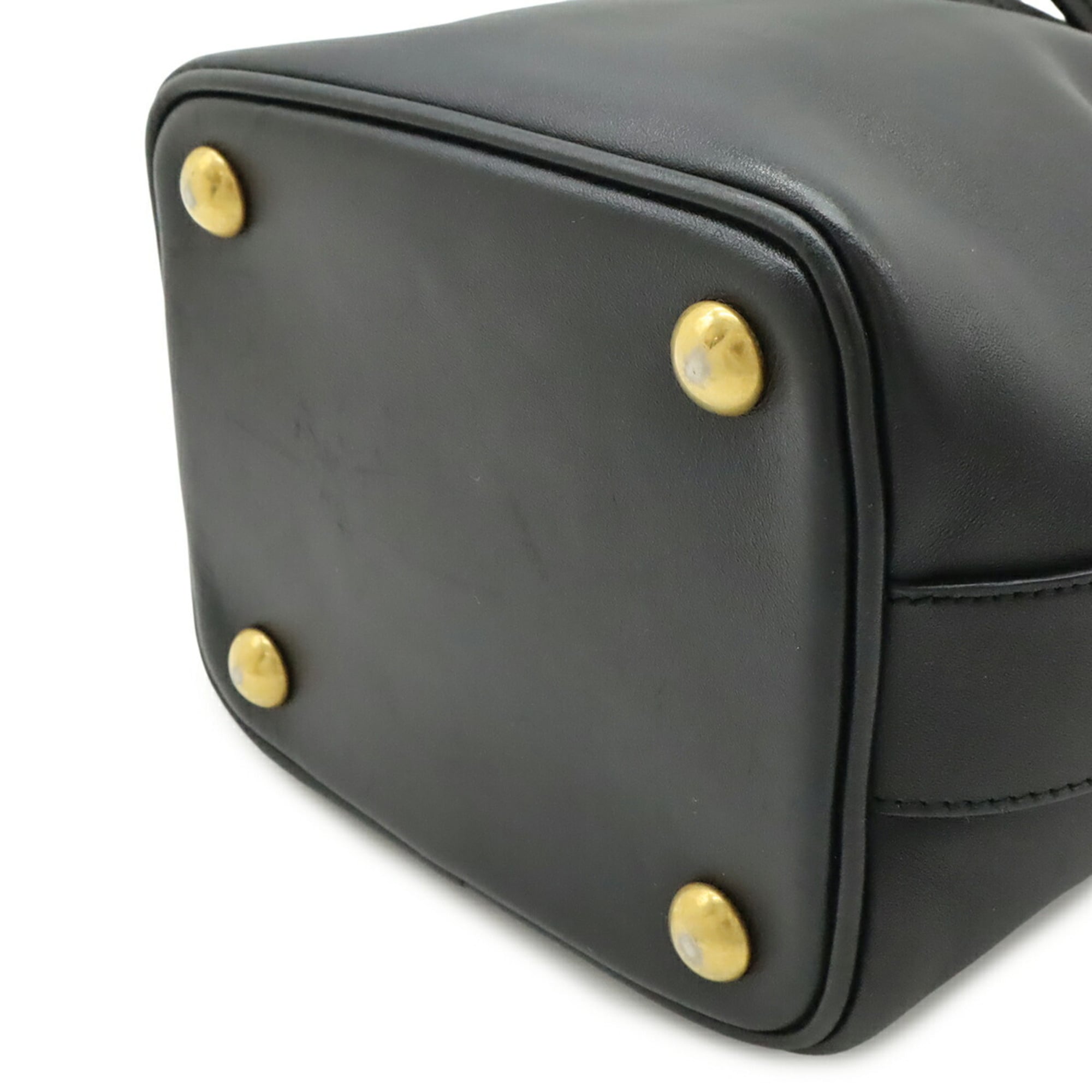 Yves Saint Laurent Black Leather Baguette Bag Handbag Shoulder Bag (Pre-Owned)