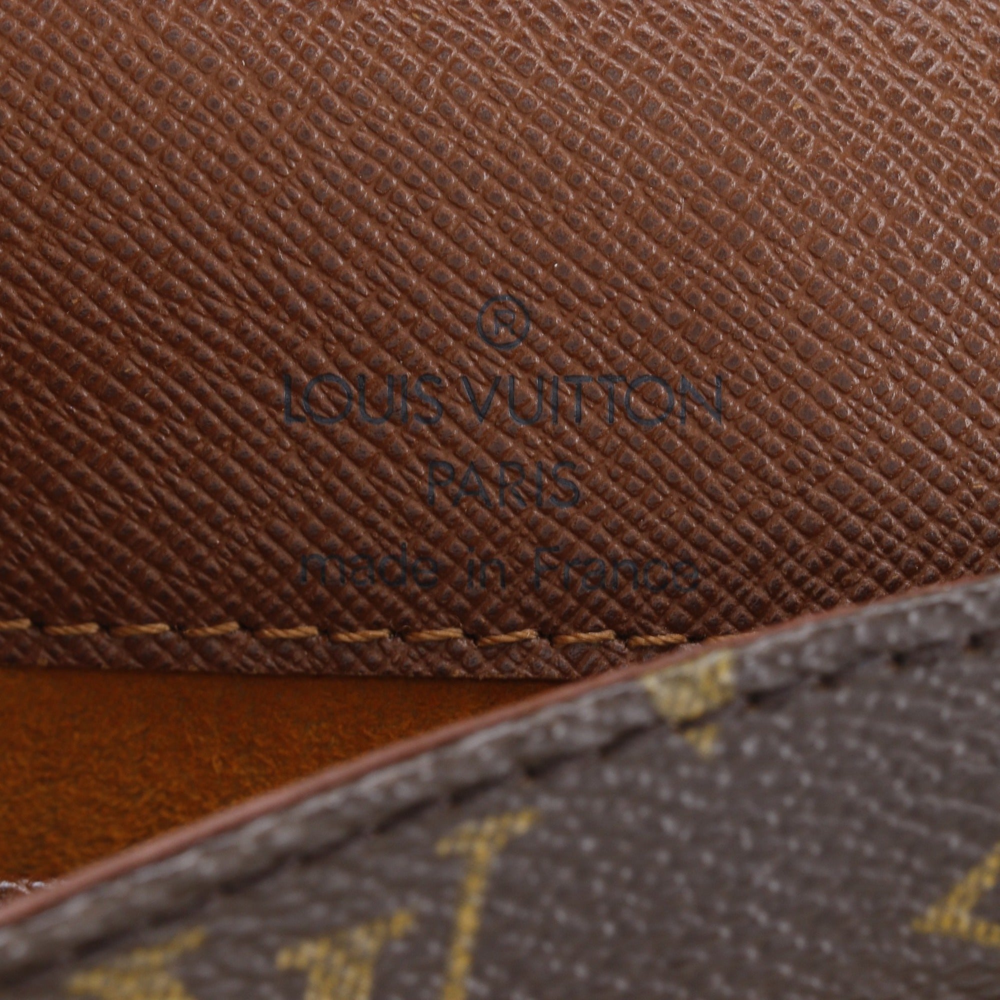 Louis Vuitton Brown Monogram Monogram Shoulder Bag (Pre-Owned)