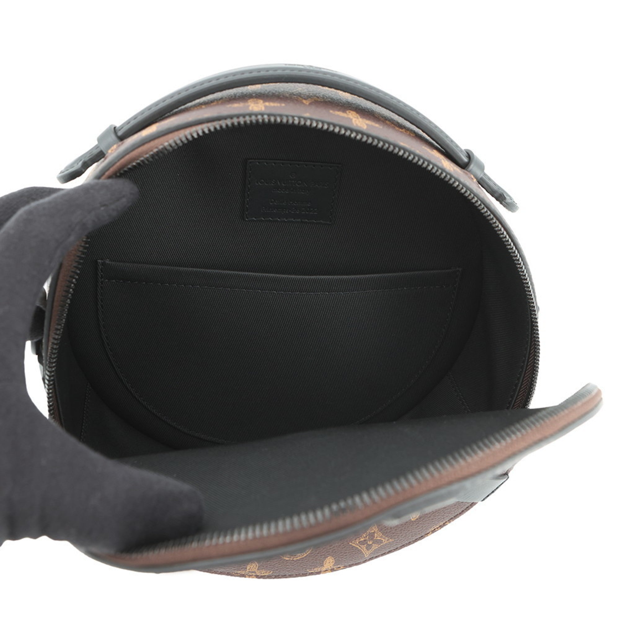 Louis Vuitton Noir Monogram Shoulder Bag (Pre-Owned)