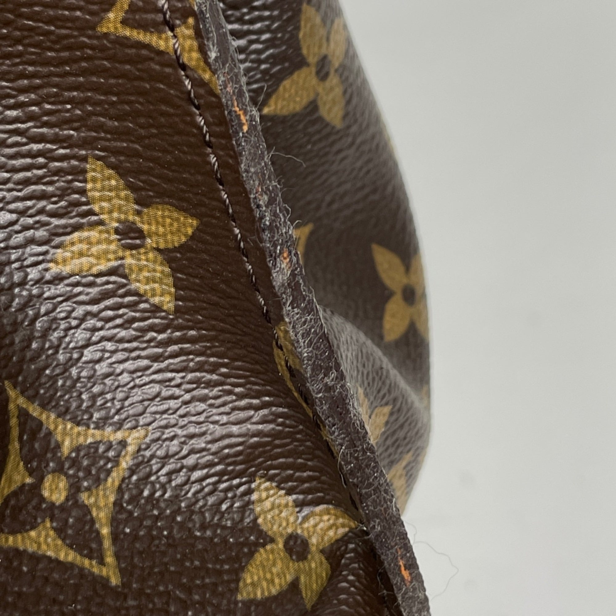 Louis Vuitton Monogram Brown Monogram Shoulder Bag (Pre-Owned)