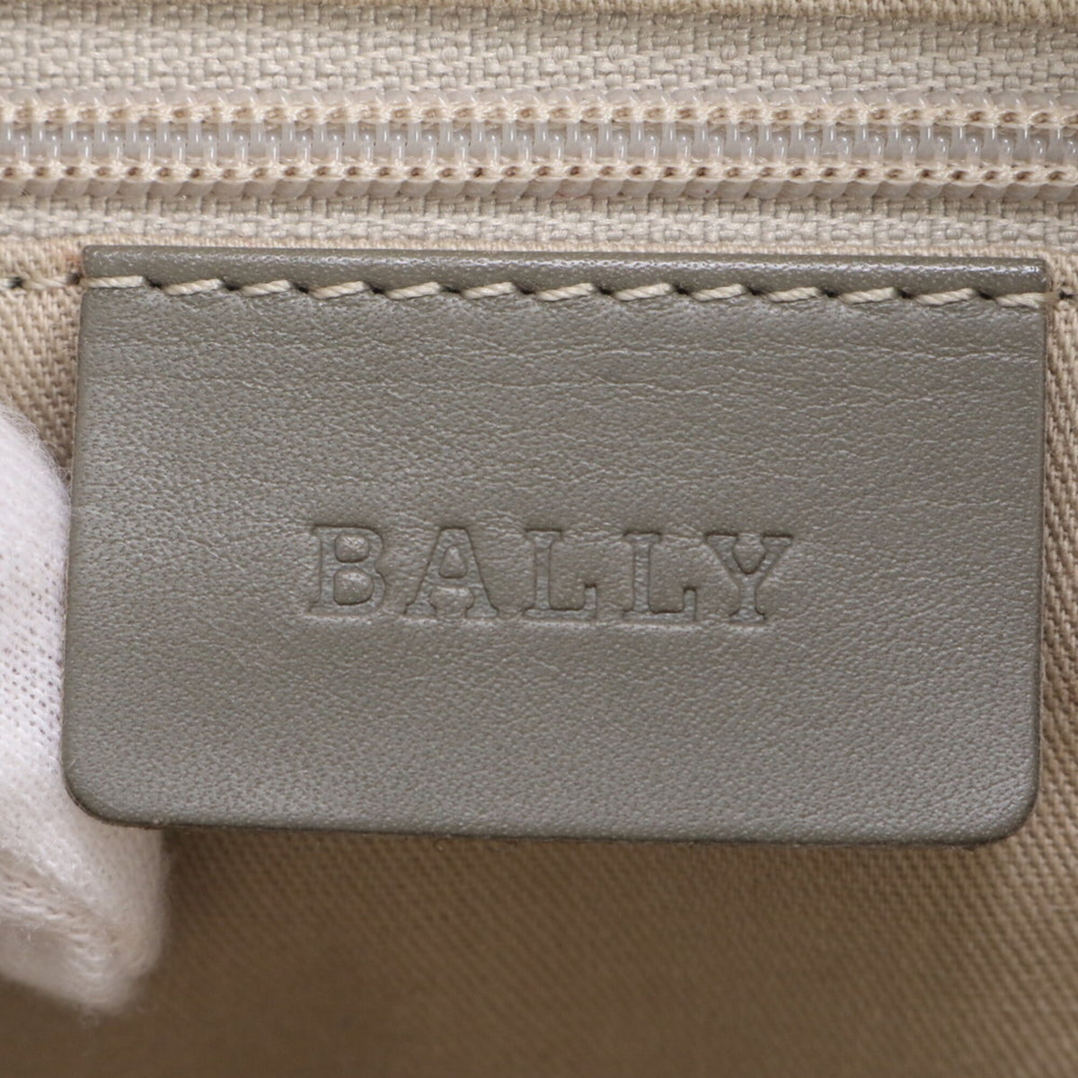 Bally Gray Leather Handbag Shoulder Bag Tote Bag (Pre-Owned)