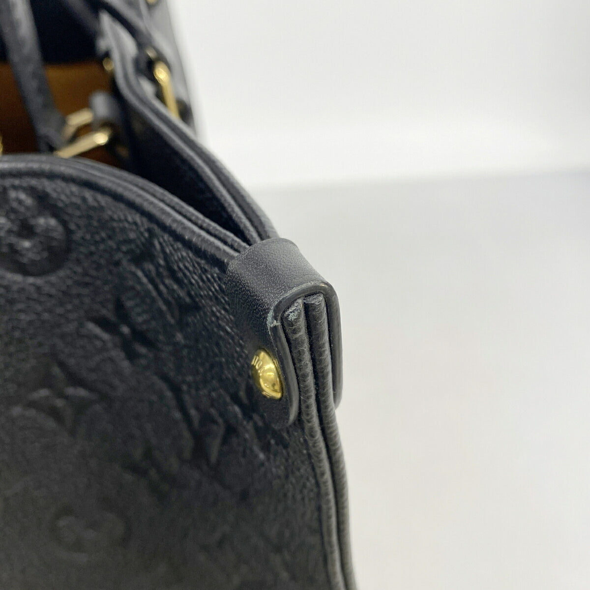 Louis Vuitton Noir Tote Bag (Pre-Owned)