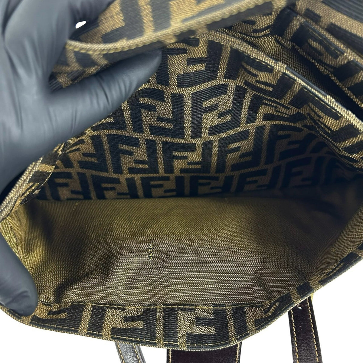 Fendi Black Brown Canvas Leather Handbag Tote Bag (Pre-Owned)