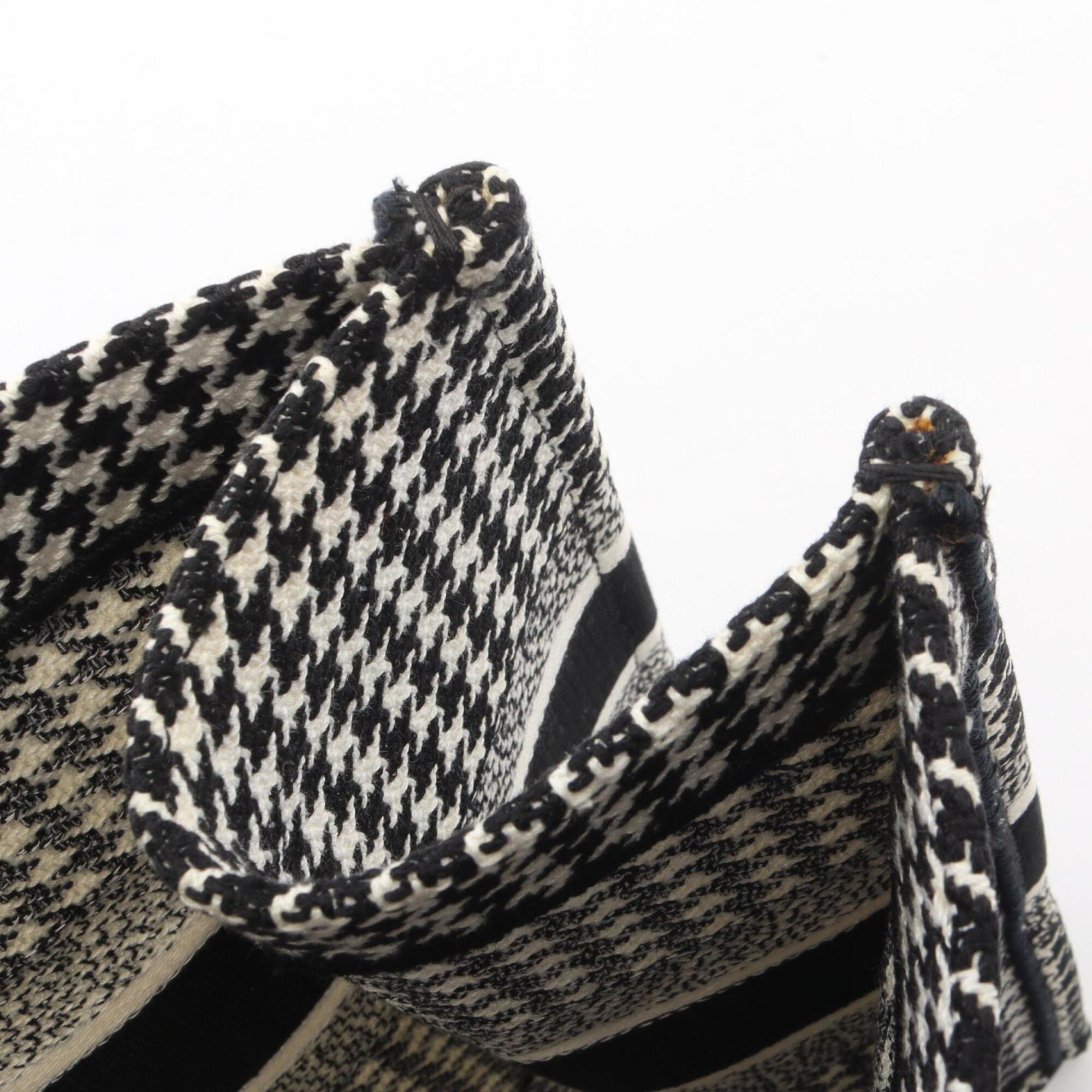 Christian Dior Black White Canvas Handbag Tote Bag (Pre-Owned)