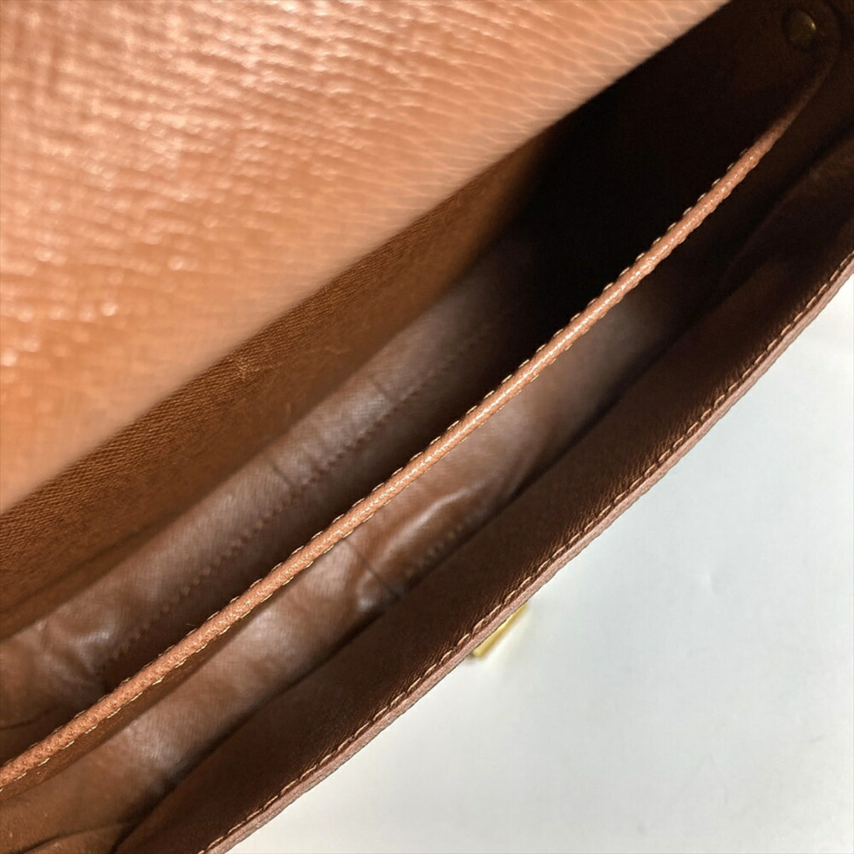 Louis Vuitton Brown Monogram Monogram Shoulder Bag (Pre-Owned)