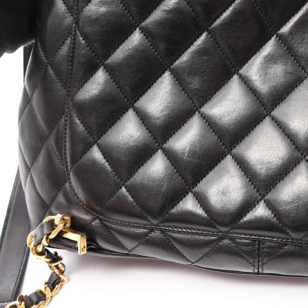 Chanel Black Leather Backpack Handbag (Pre-Owned)