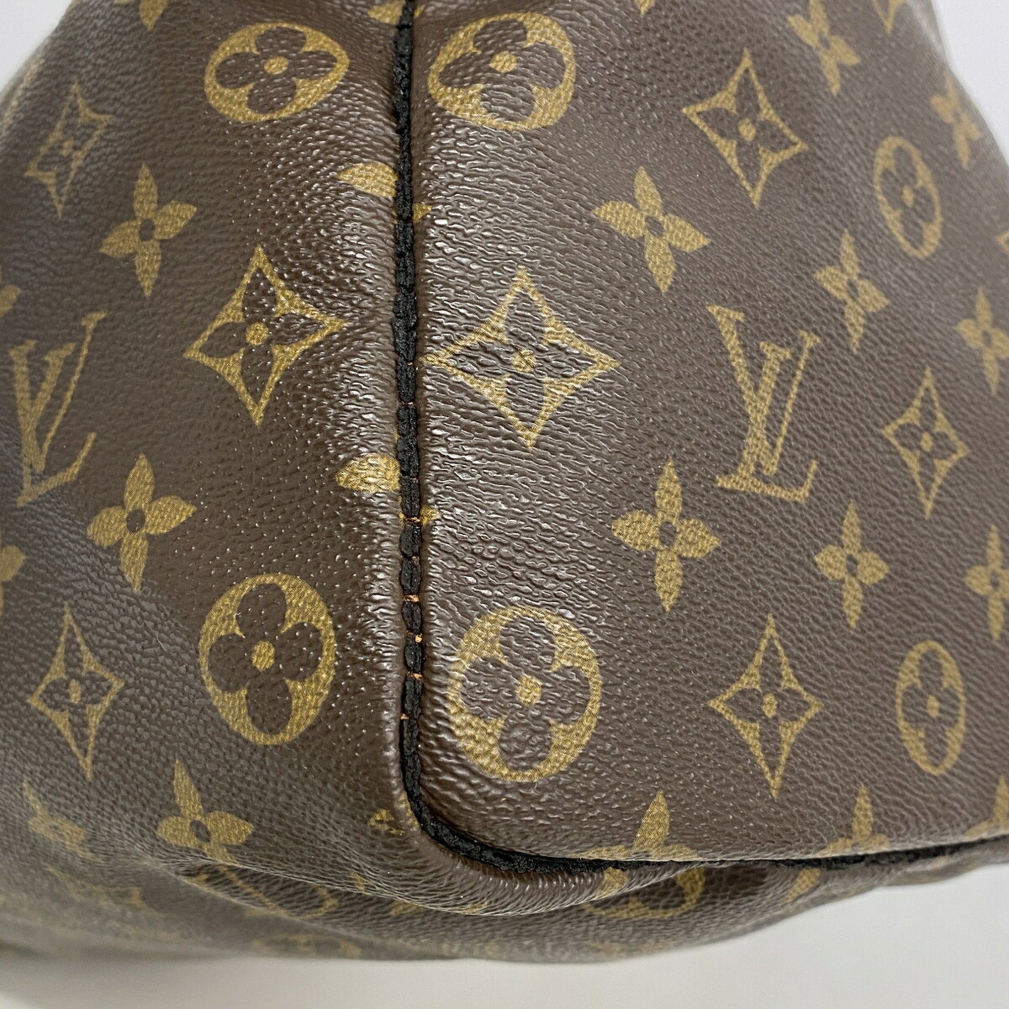 Louis Vuitton Brown Handbag (Pre-Owned)