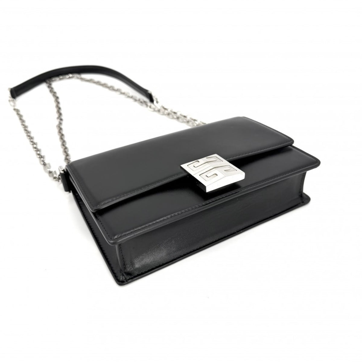 Givenchy Black Leather Shoulder Bag (Pre-Owned)