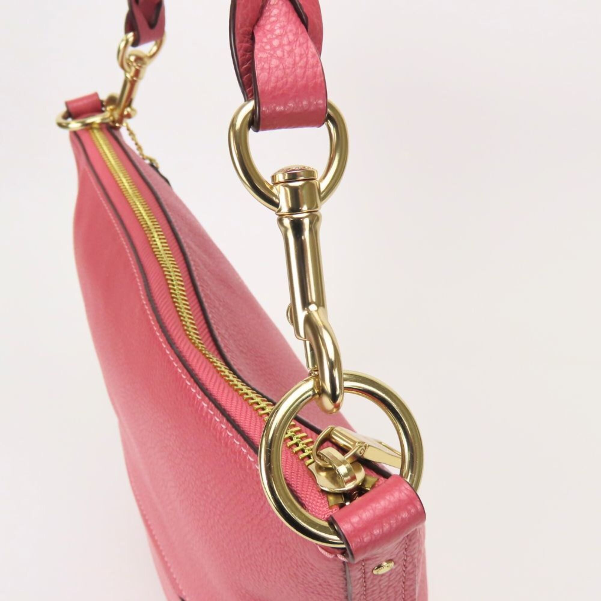 Coach Pink Leather Shoulder Bag (Pre-Owned)