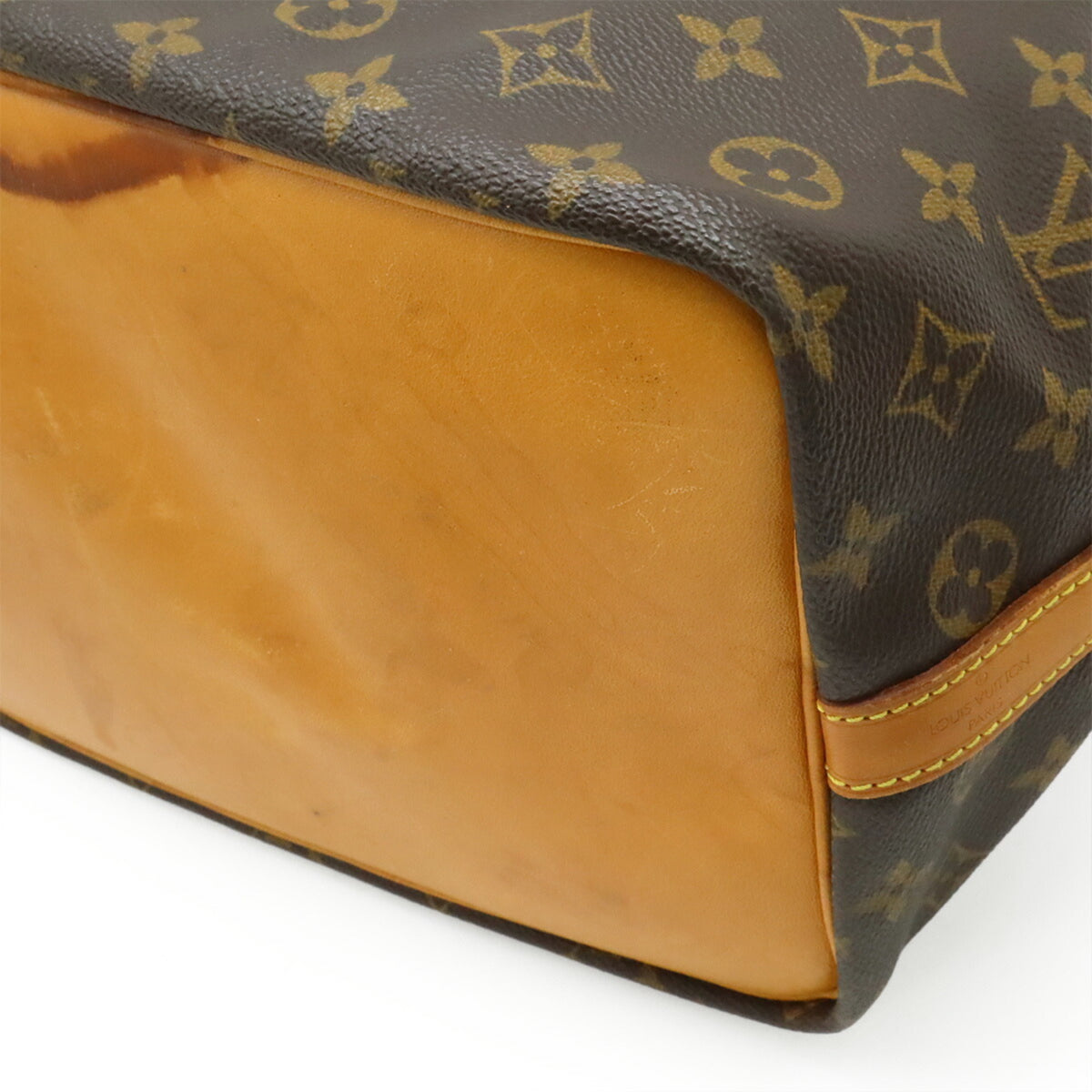 Louis Vuitton Brown Monogram Canvas Shoulder Bag (Pre-Owned)