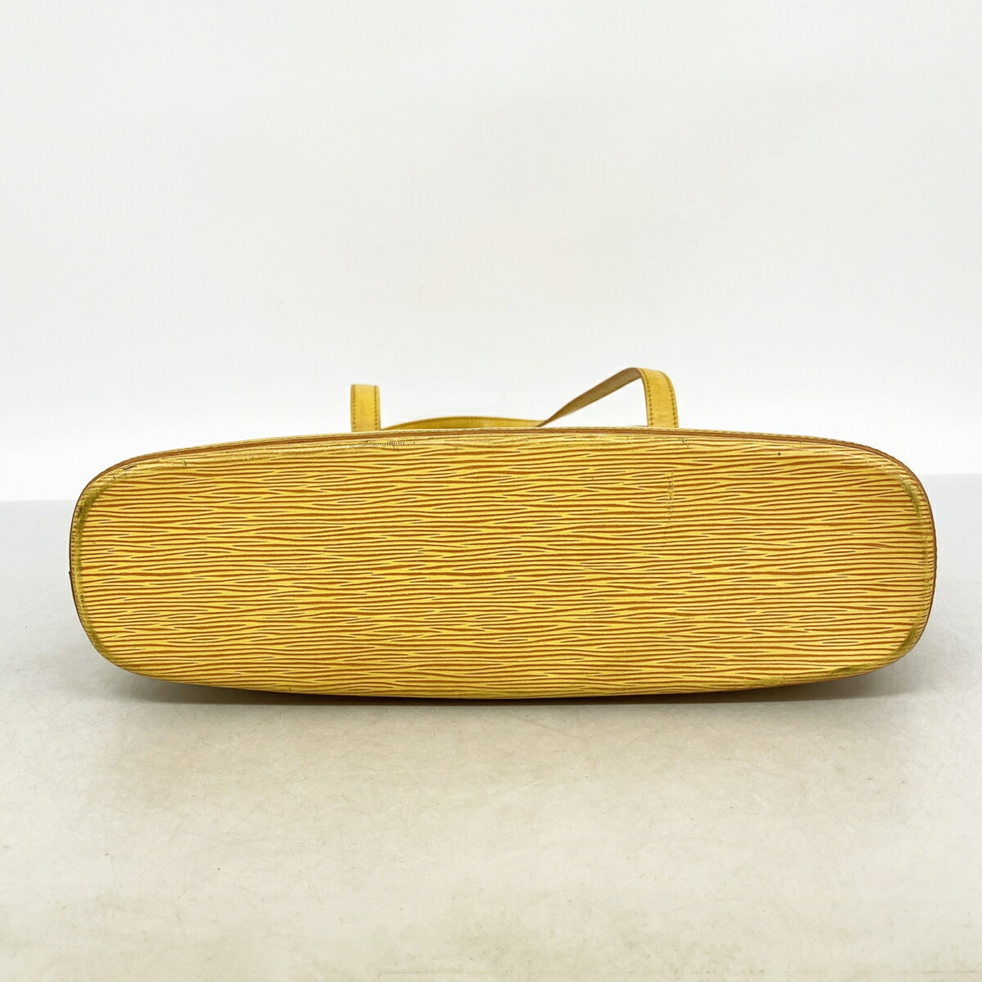 Louis Vuitton Jaune Shoulder Bag (Pre-Owned)