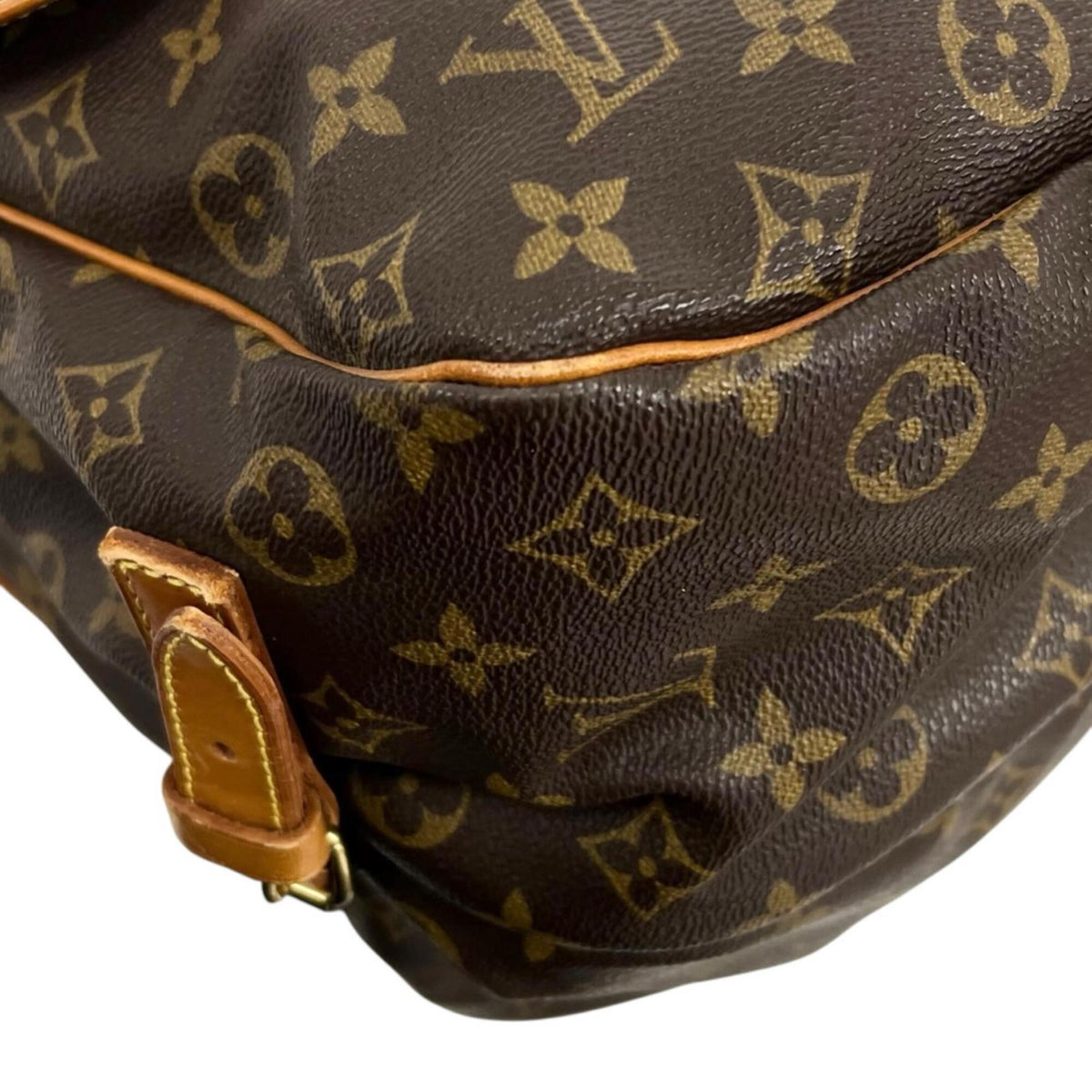 Louis Vuitton Brown Monogram Leather Shoulder Bag (Pre-Owned)