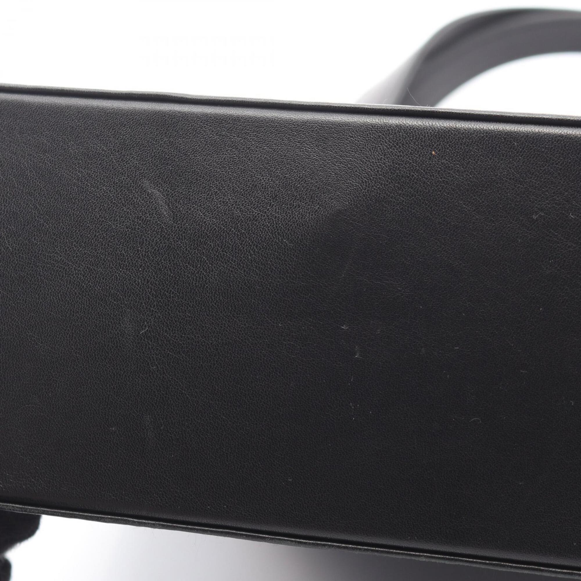 Chanel Black Leather Handbag Shoulder Bag (Pre-Owned)