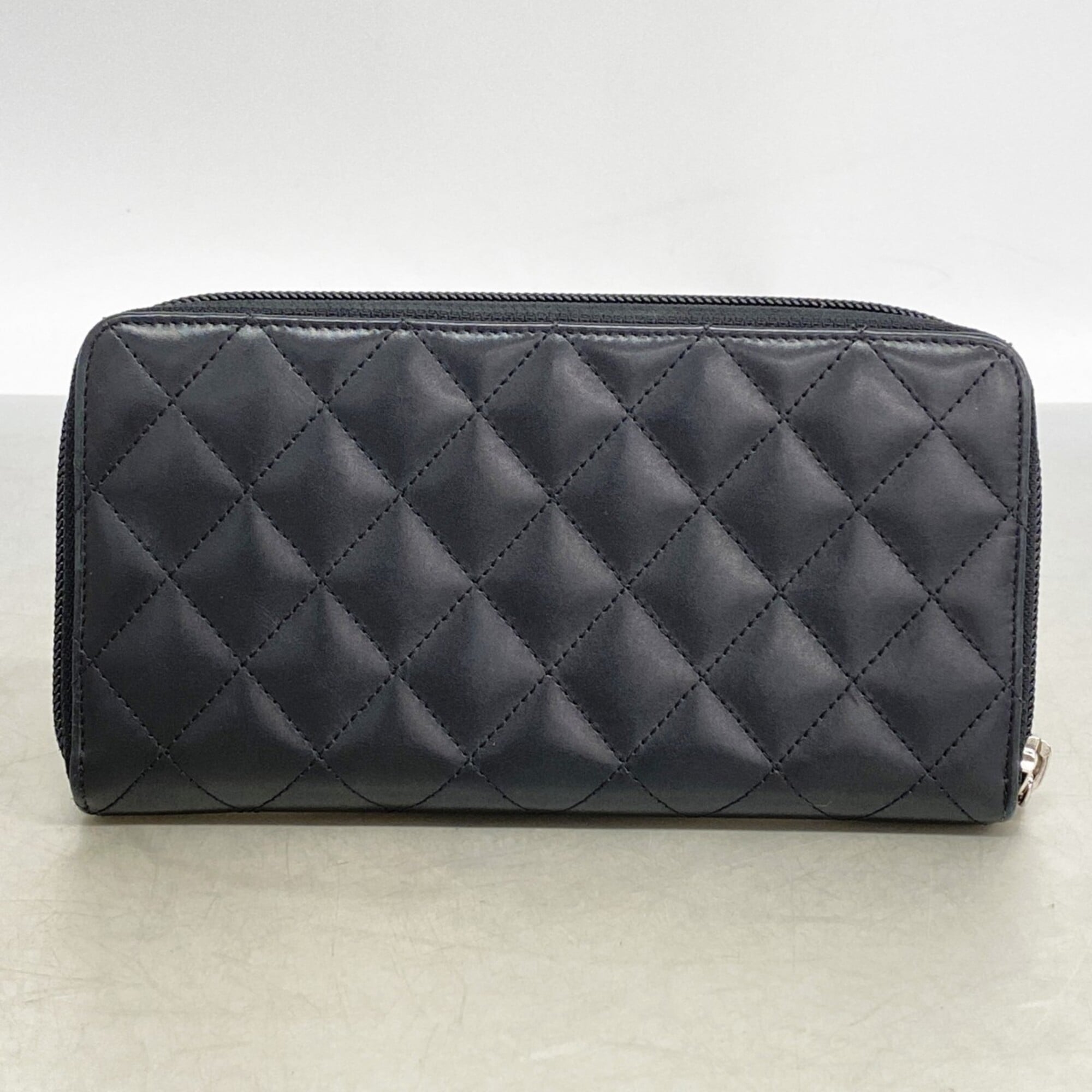Chanel Black Leather Patent Leather Long Wallet (Bi-Fold) (Pre-Owned)