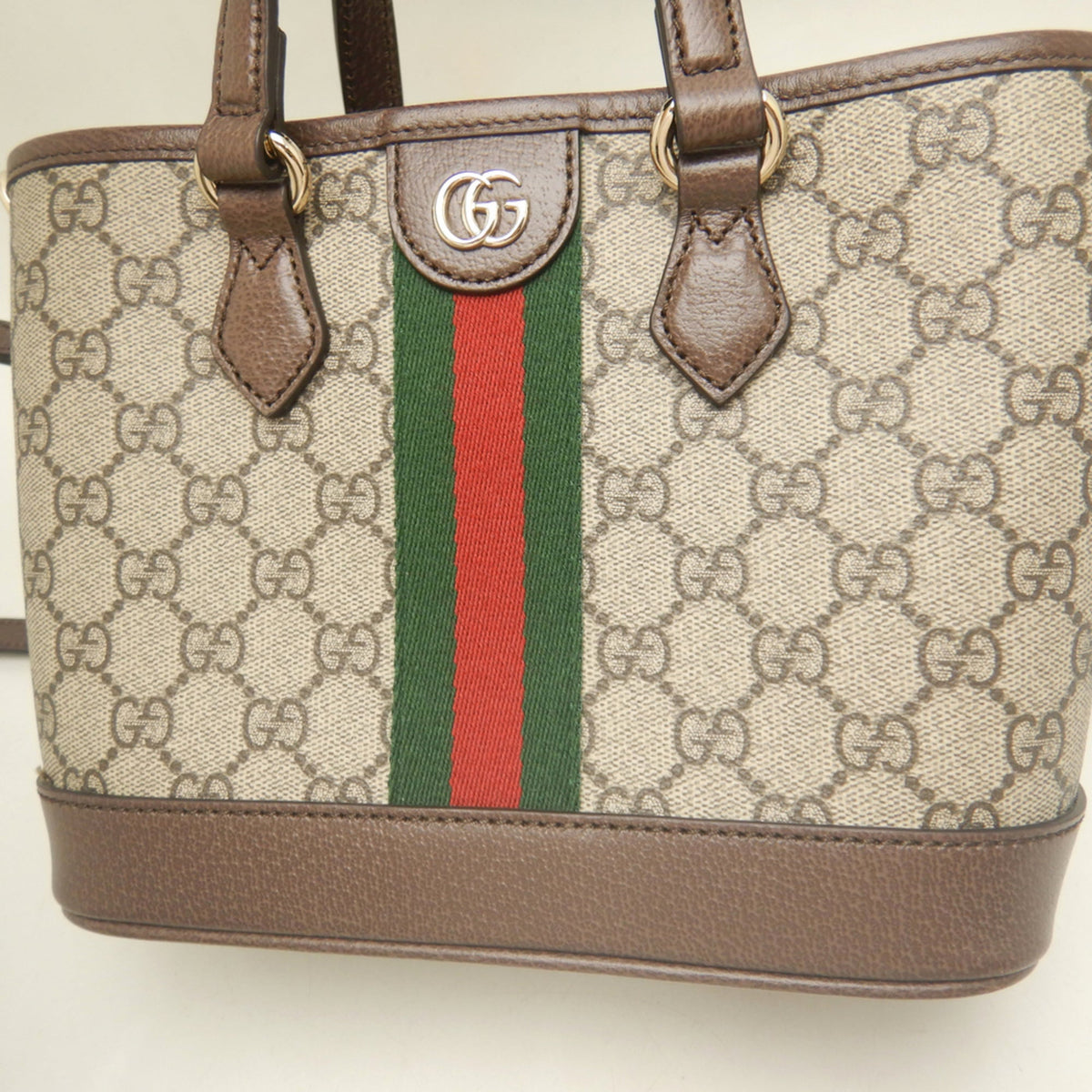 Gucci Beige Gg Supreme Canvas Leather Tote Bag (Pre-Owned)