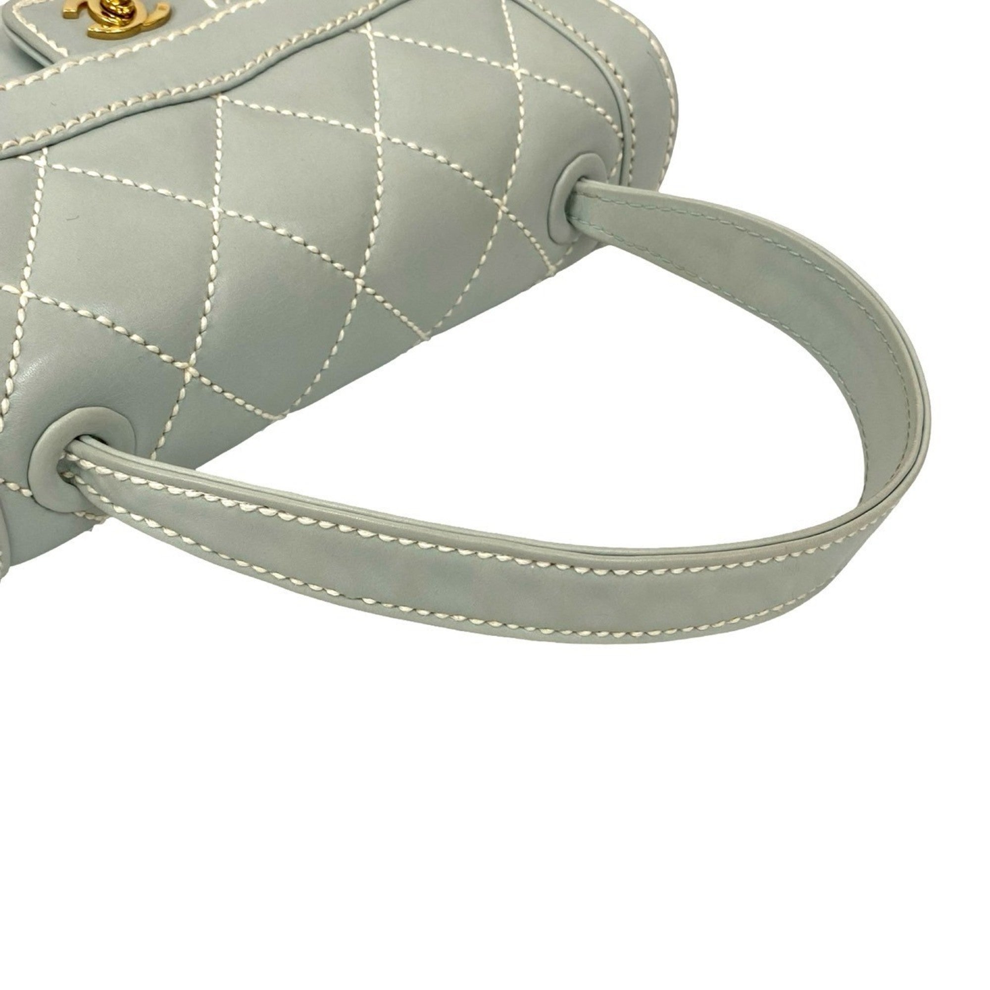 Chanel Blue Leather Handbag (Pre-Owned)