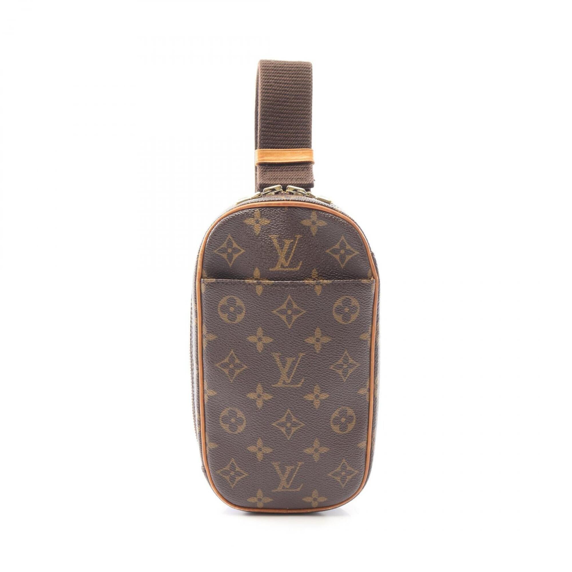 Louis Vuitton Brown Coated Canvas Leather Fanny Pack Handbag (Pre-Owned)