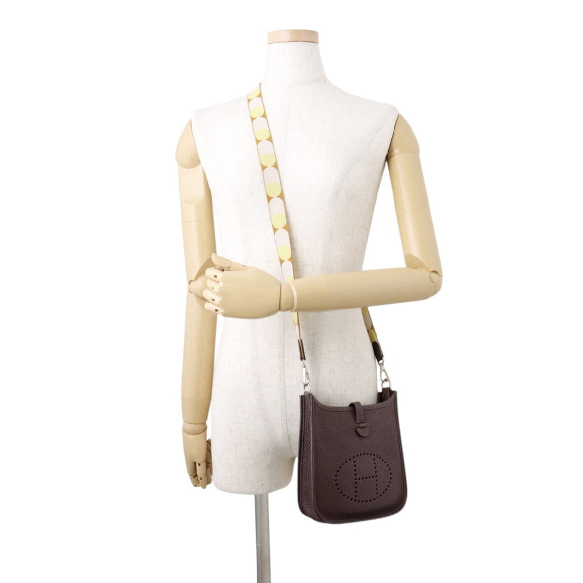 Hermes Evelyne Ebene Taurillon Clemence Leather Handbag (Pre-Owned)