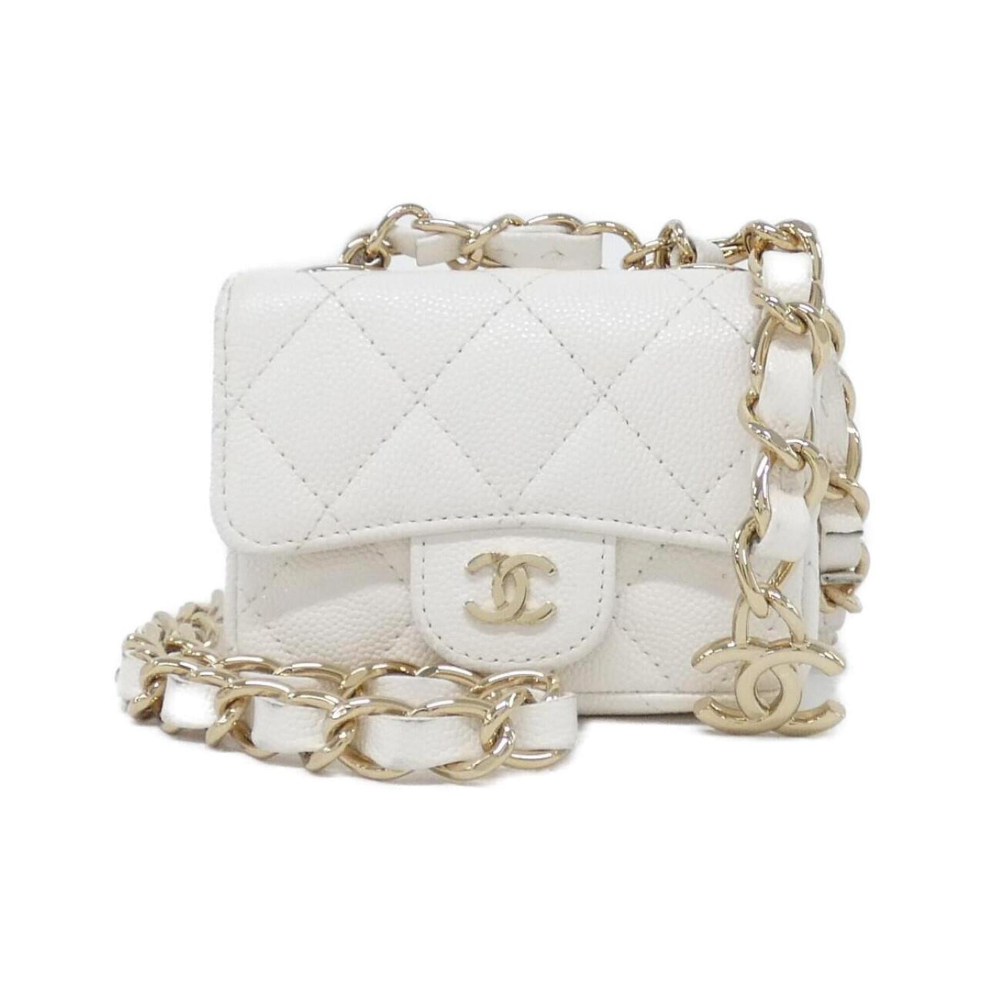 Chanel White Grained Calfskin Fanny Pack (Pre-Owned)