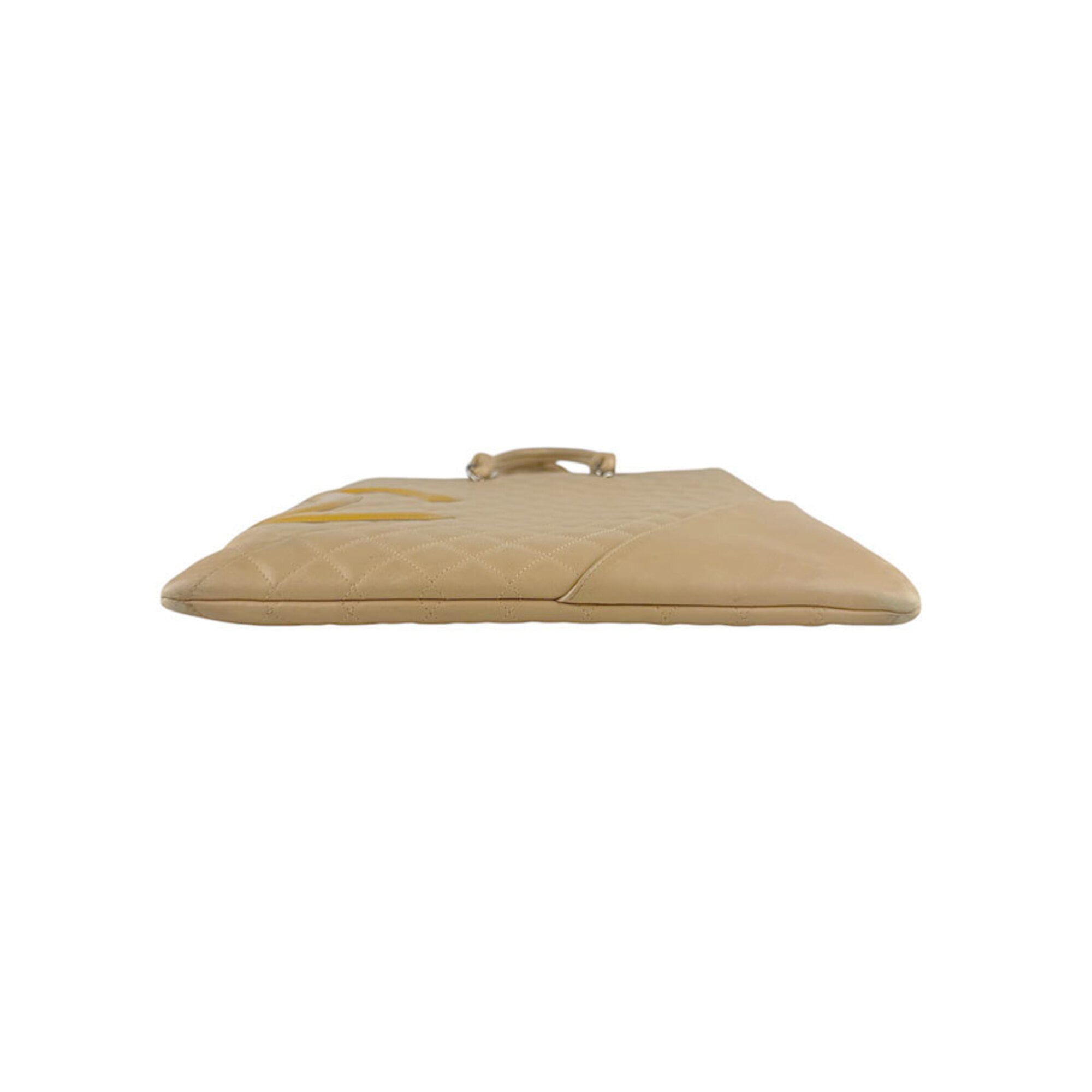 Chanel Beige Leather Handbag (Pre-Owned)