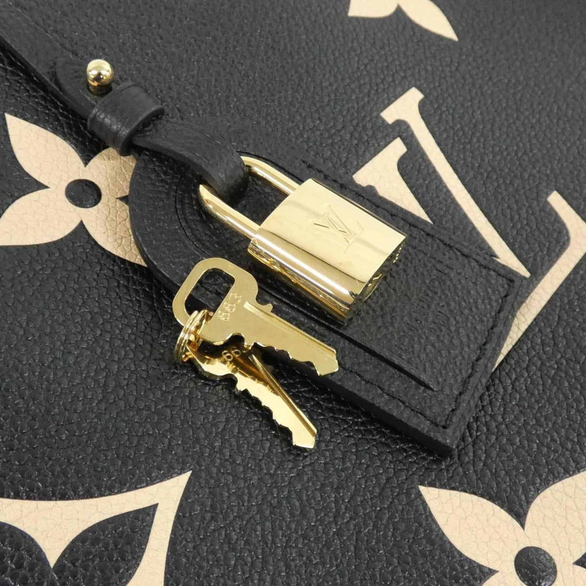 Louis Vuitton Beige Black Leather Handbag (Pre-Owned)