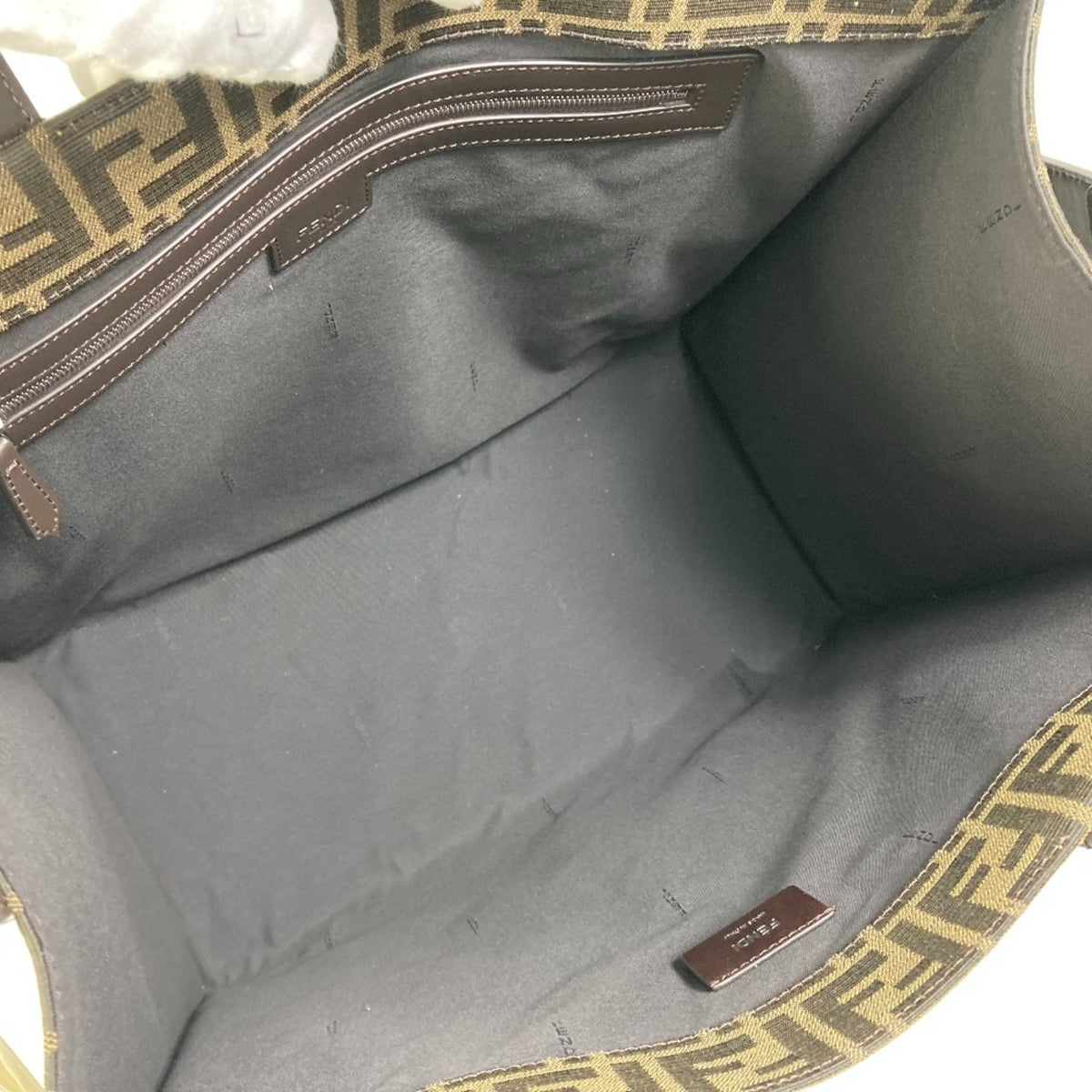 Fendi Brown Other Tote Bag (Pre-Owned)