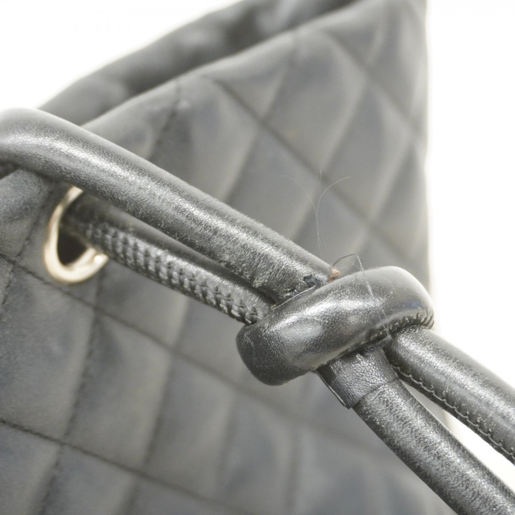 Chanel Black White Leather Tote Bag (Pre-Owned)