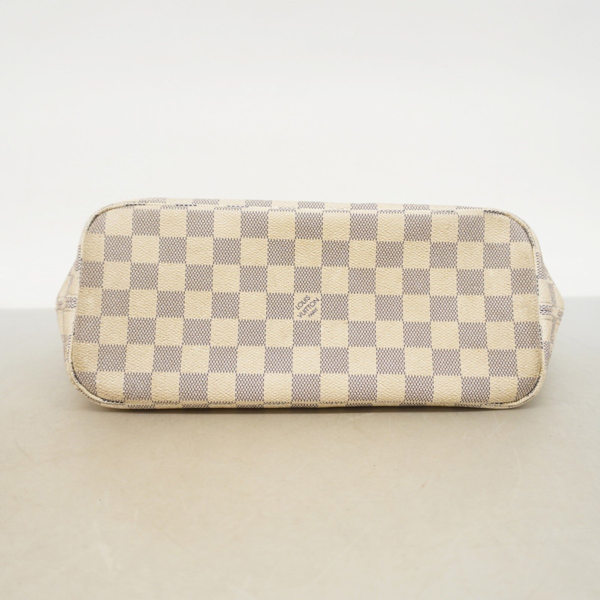 Louis Vuitton White Tote Bag (Pre-Owned)